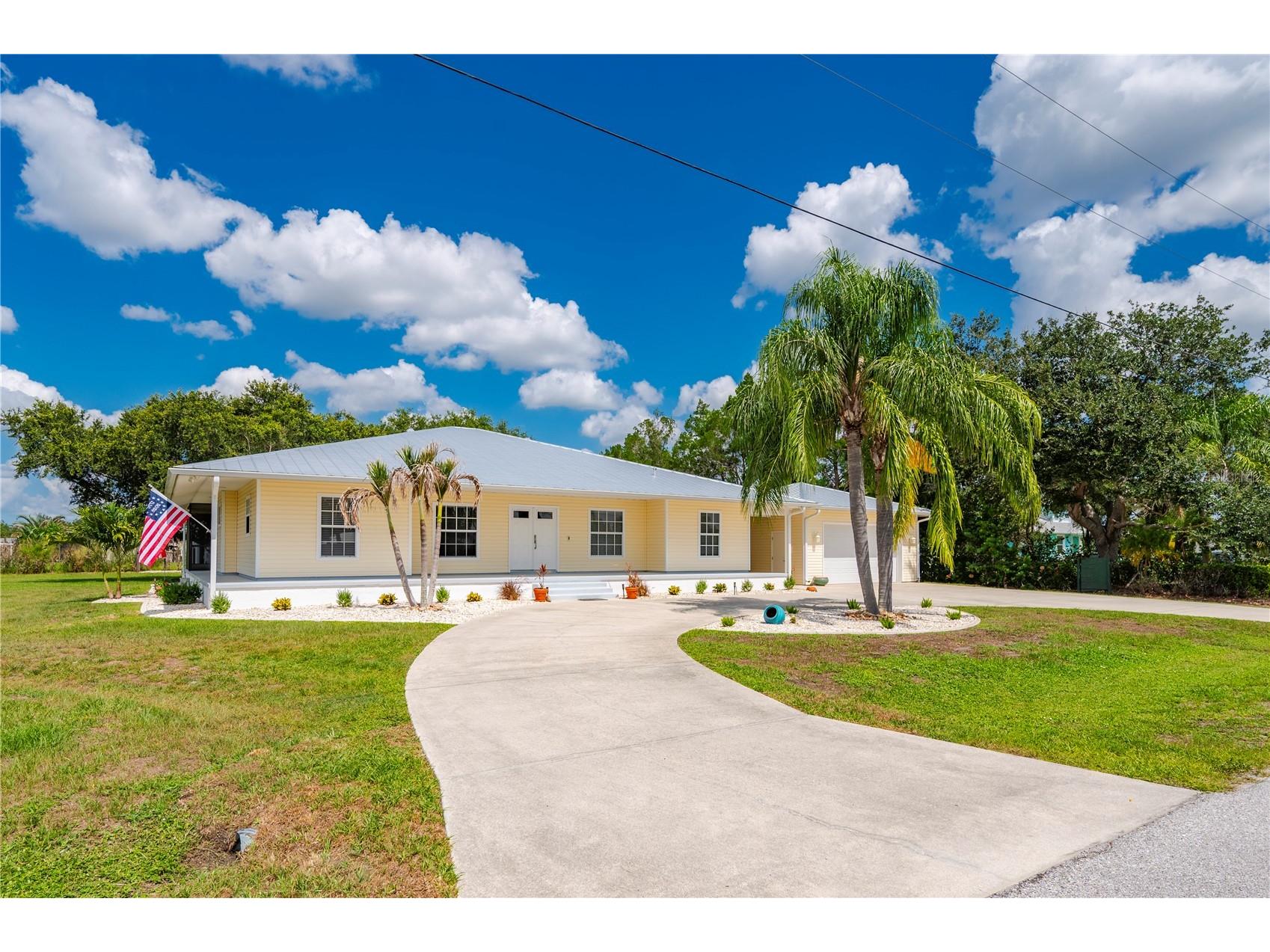 569 Rio Vista Avenue Punta Gorda FL 33982 C7527932 image1