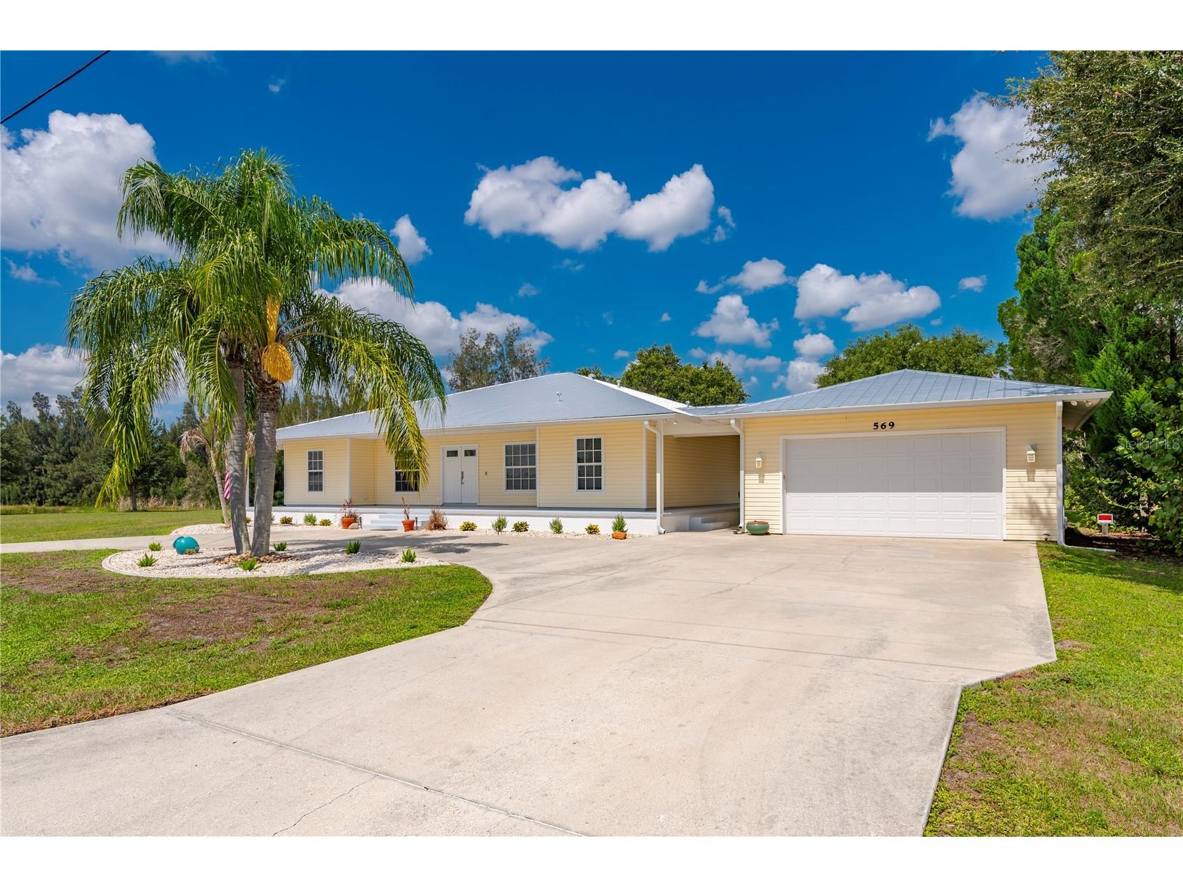 569 Rio Vista Avenue Punta Gorda FL 33982 C7527932 image7