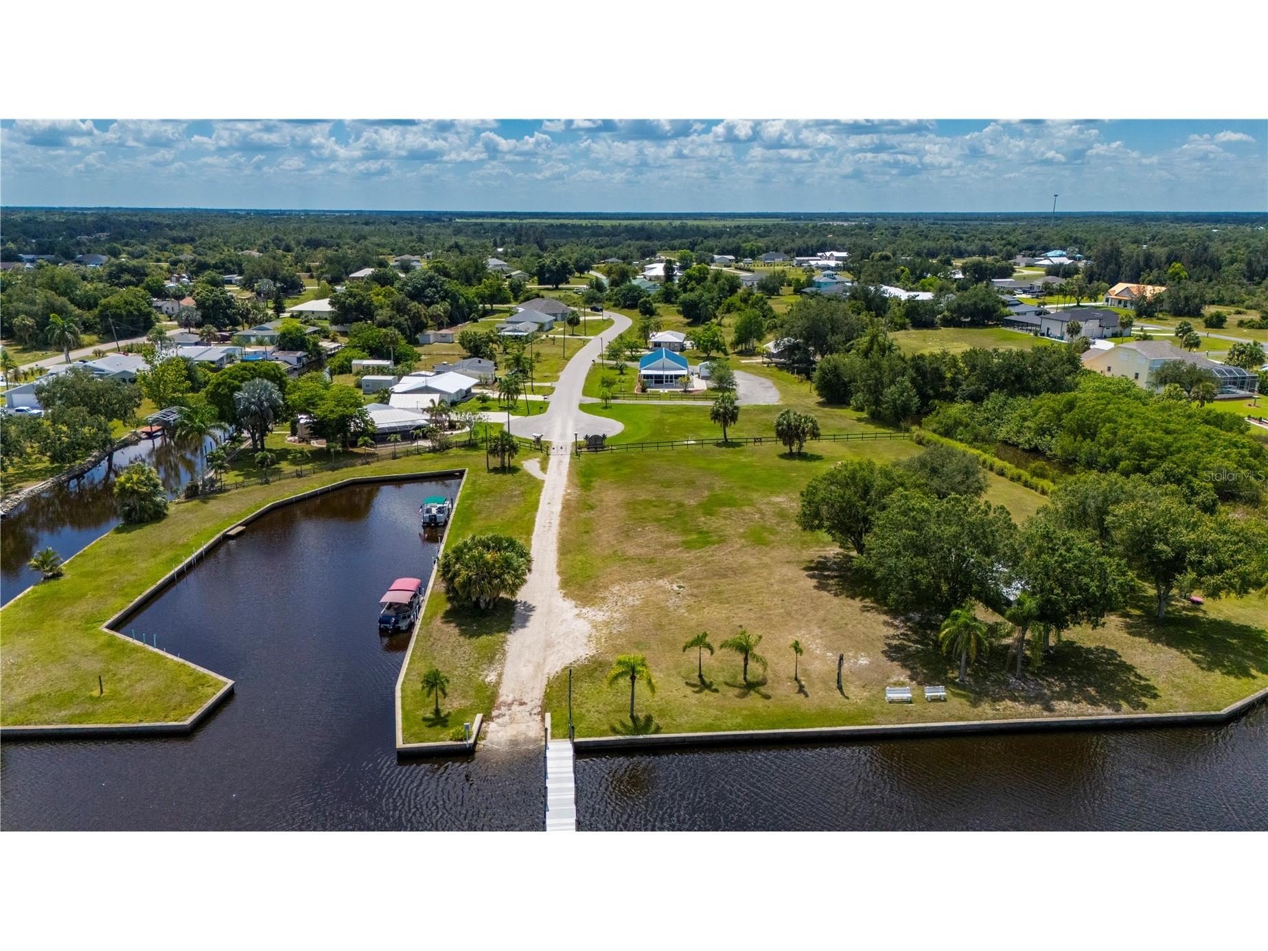 569 Rio Vista Avenue Punta Gorda FL 33982 C7527932 image85