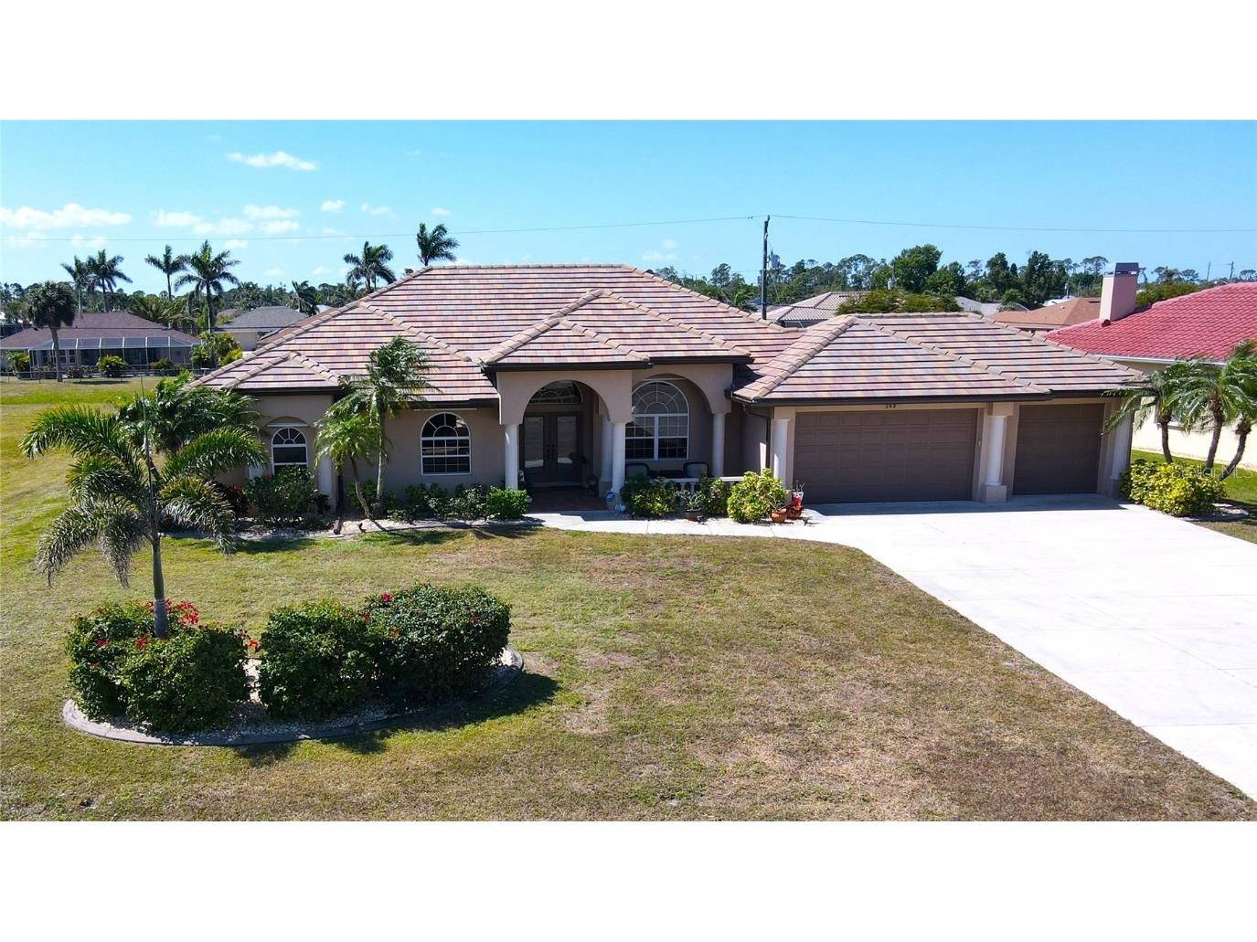 569 Royal Poinciana Punta Gorda FL 33955 C7506764 image1
