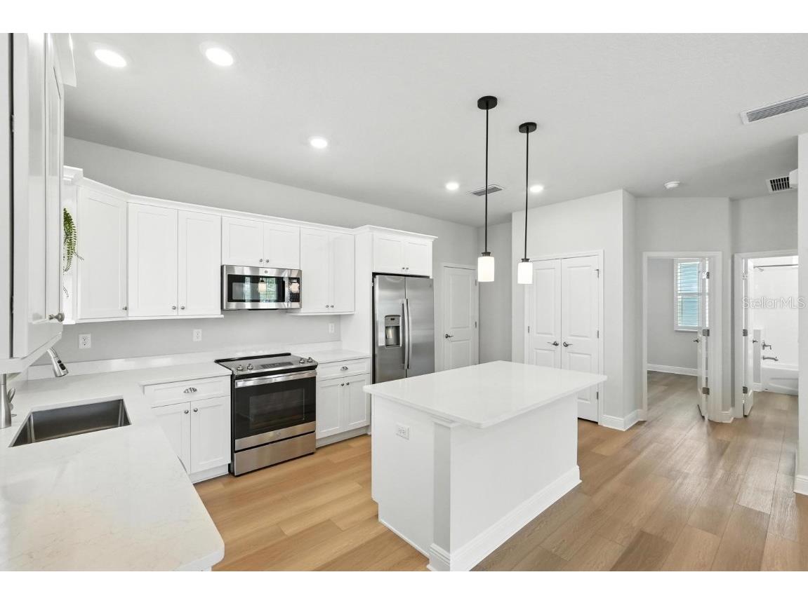 569 Venetian Palms Boulevard New Smyrna Beach FL 32168 O6334304 image9