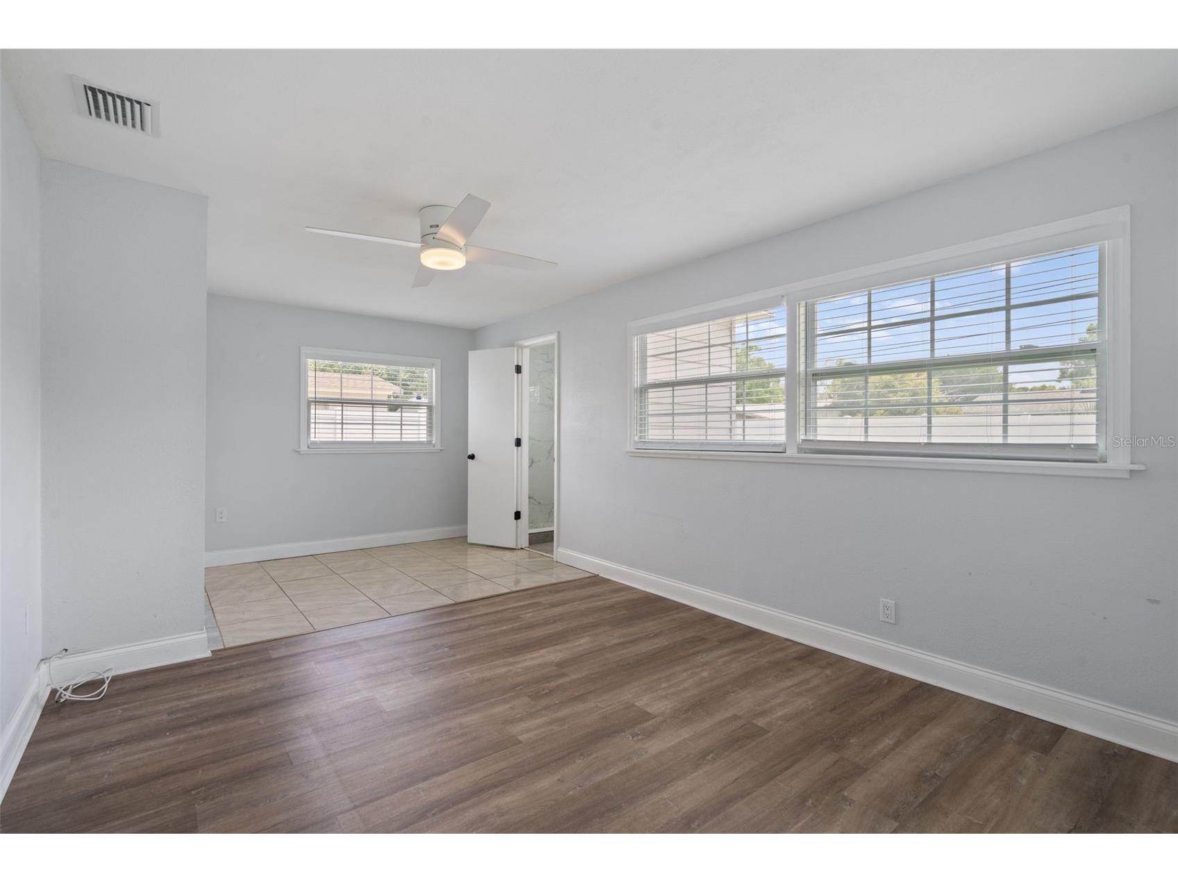 5690 6th Street S Saint Petersburg FL 33705 TB8506290 image15