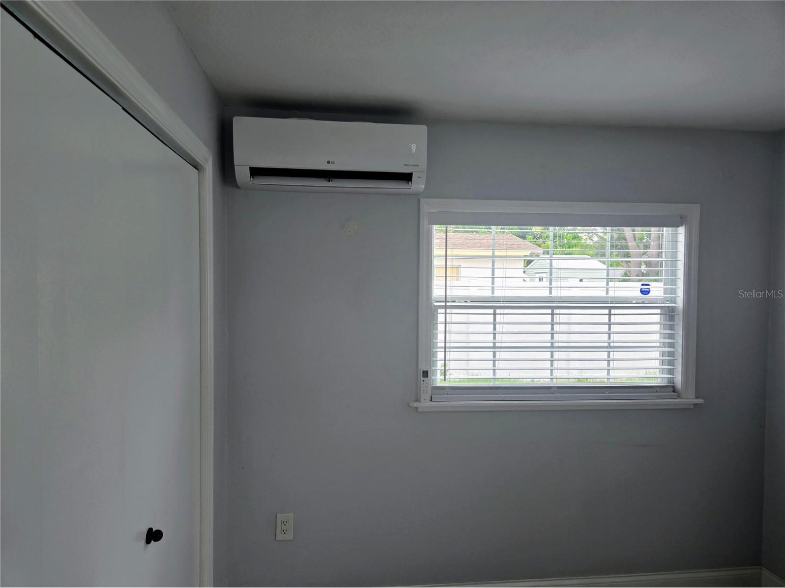5690 6th Street S Saint Petersburg FL 33705 TB8506290 image18