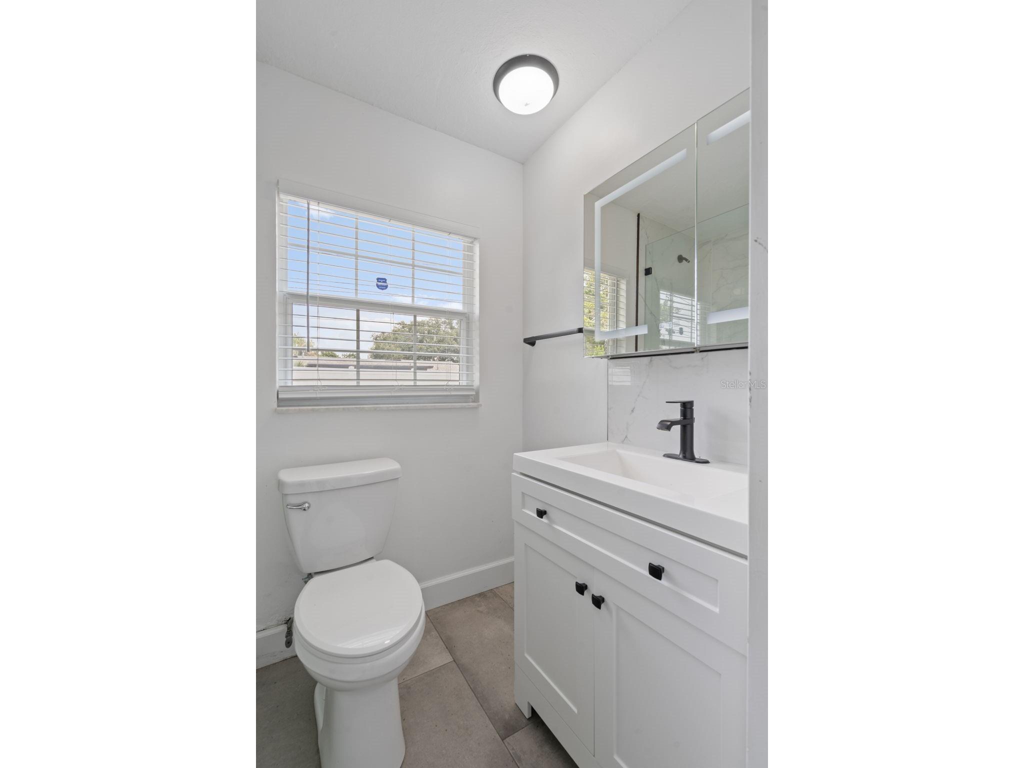 5690 6th Street S Saint Petersburg FL 33705 TB8506290 image20