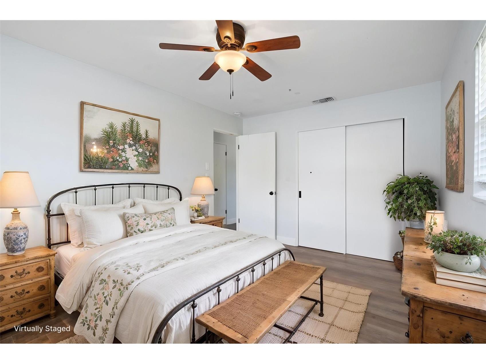 5690 6th Street S Saint Petersburg FL 33705 TB8506290 image22
