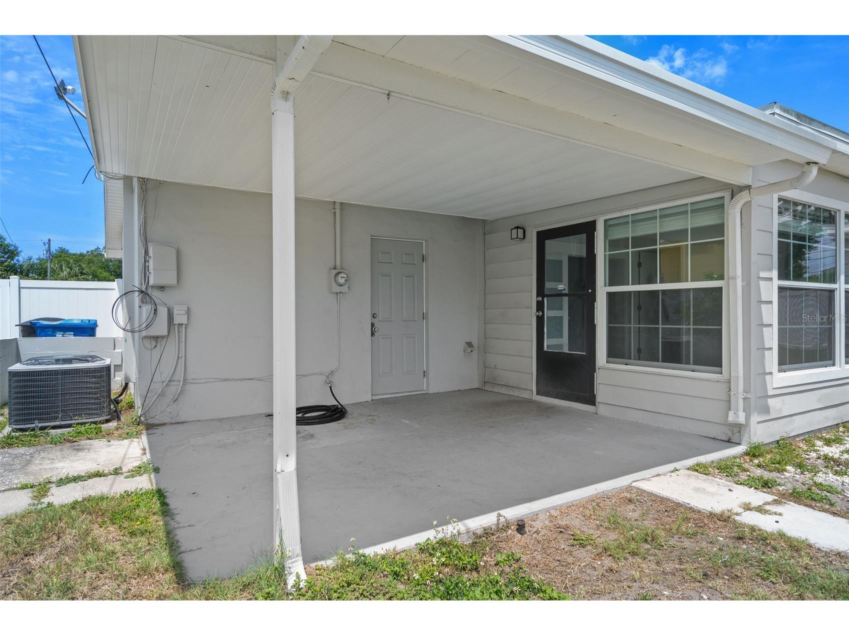 5690 6th Street S Saint Petersburg FL 33705 TB8506290 image33