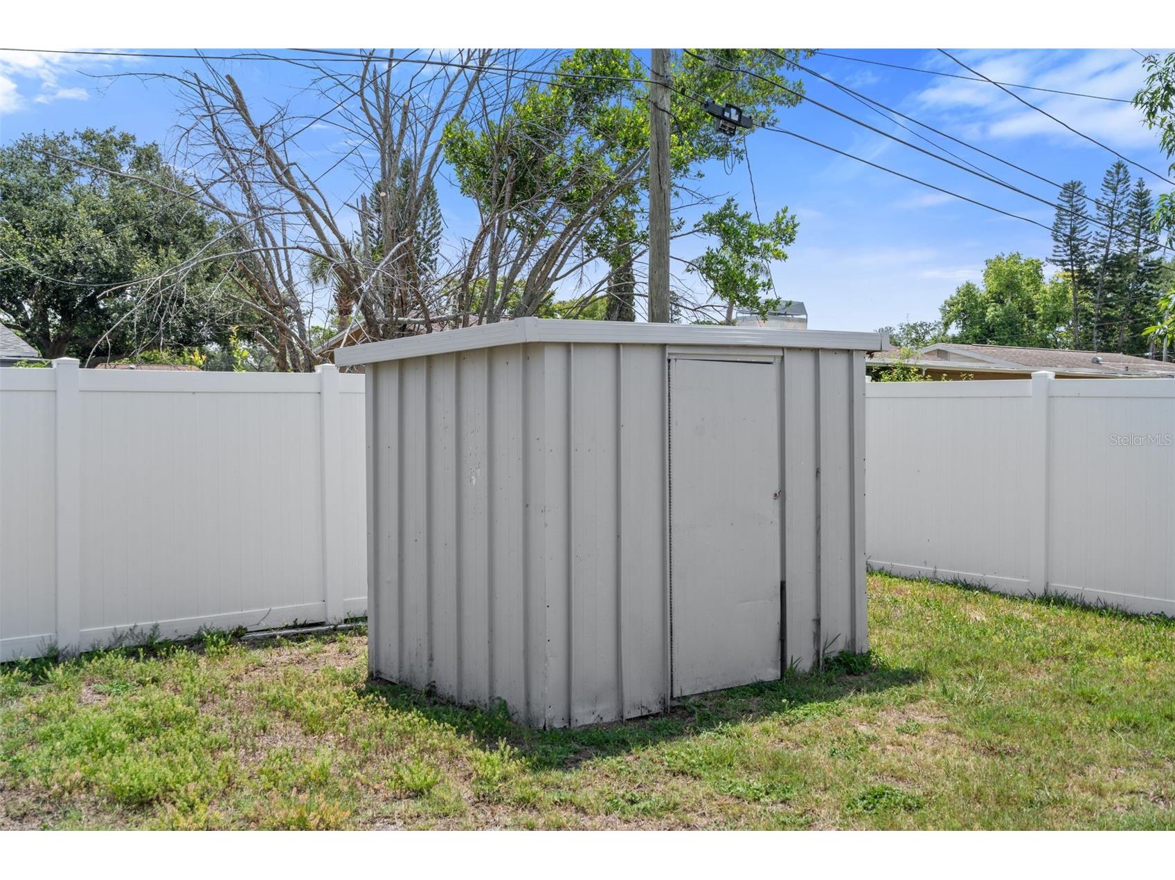 5690 6th Street S Saint Petersburg FL 33705 TB8506290 image35