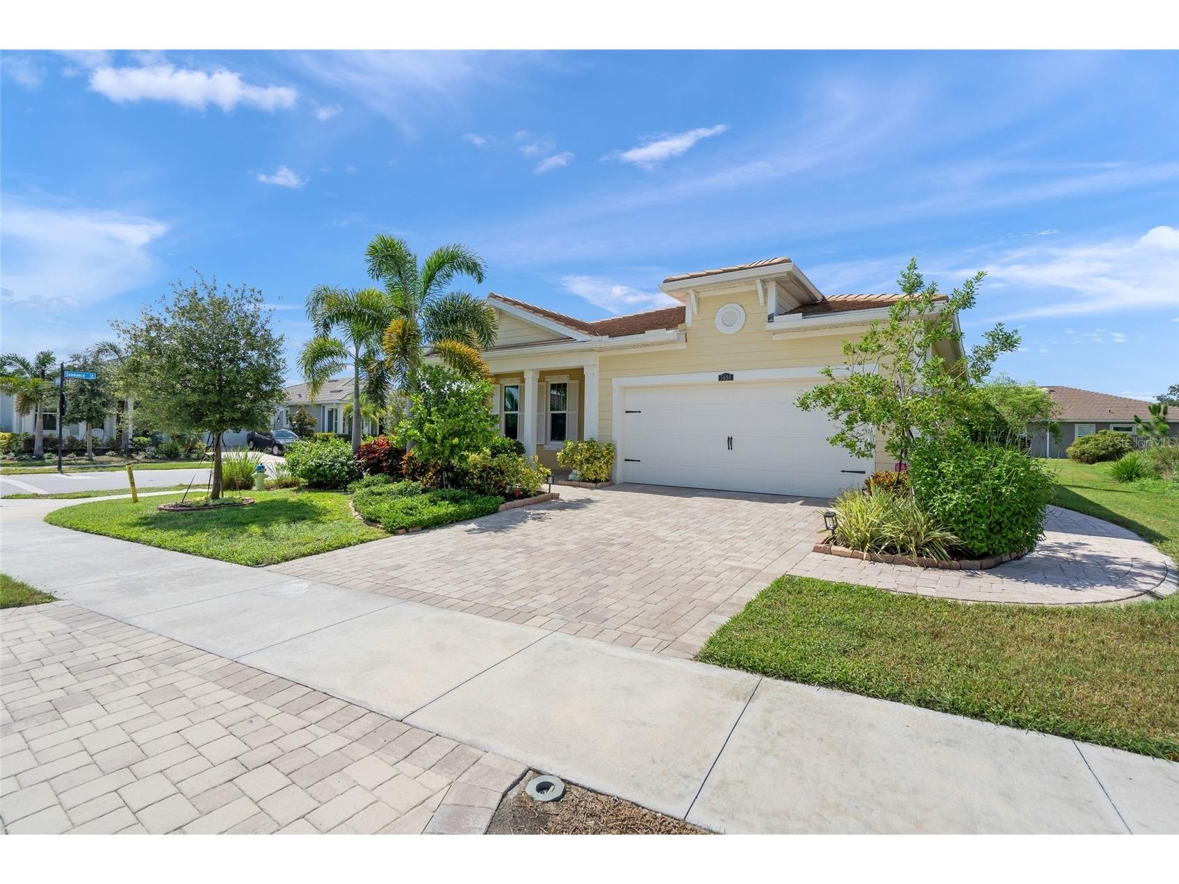 5690 Long Shore Loop Sarasota FL 34238 A4700725 image1