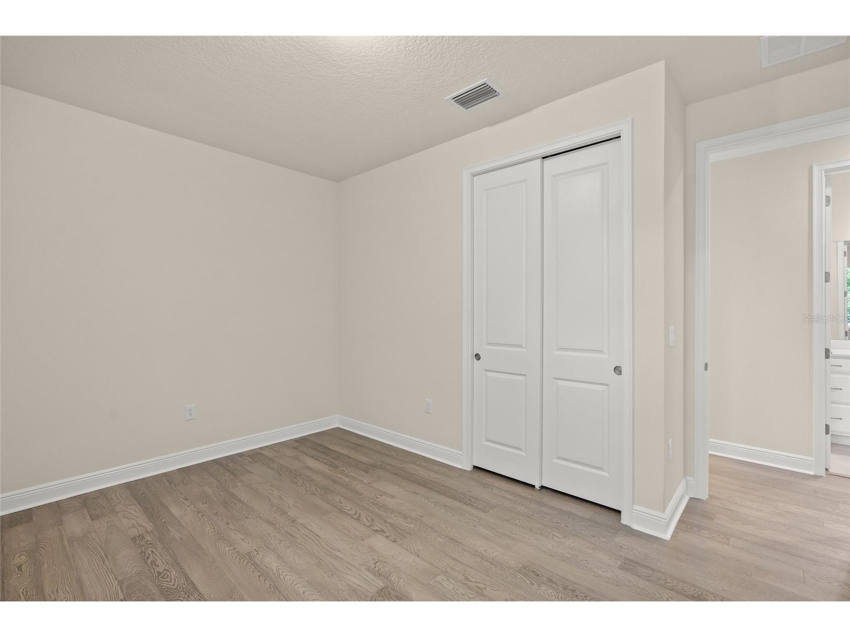 5690 Long Shore Loop Sarasota FL 34238 A4700725 image26