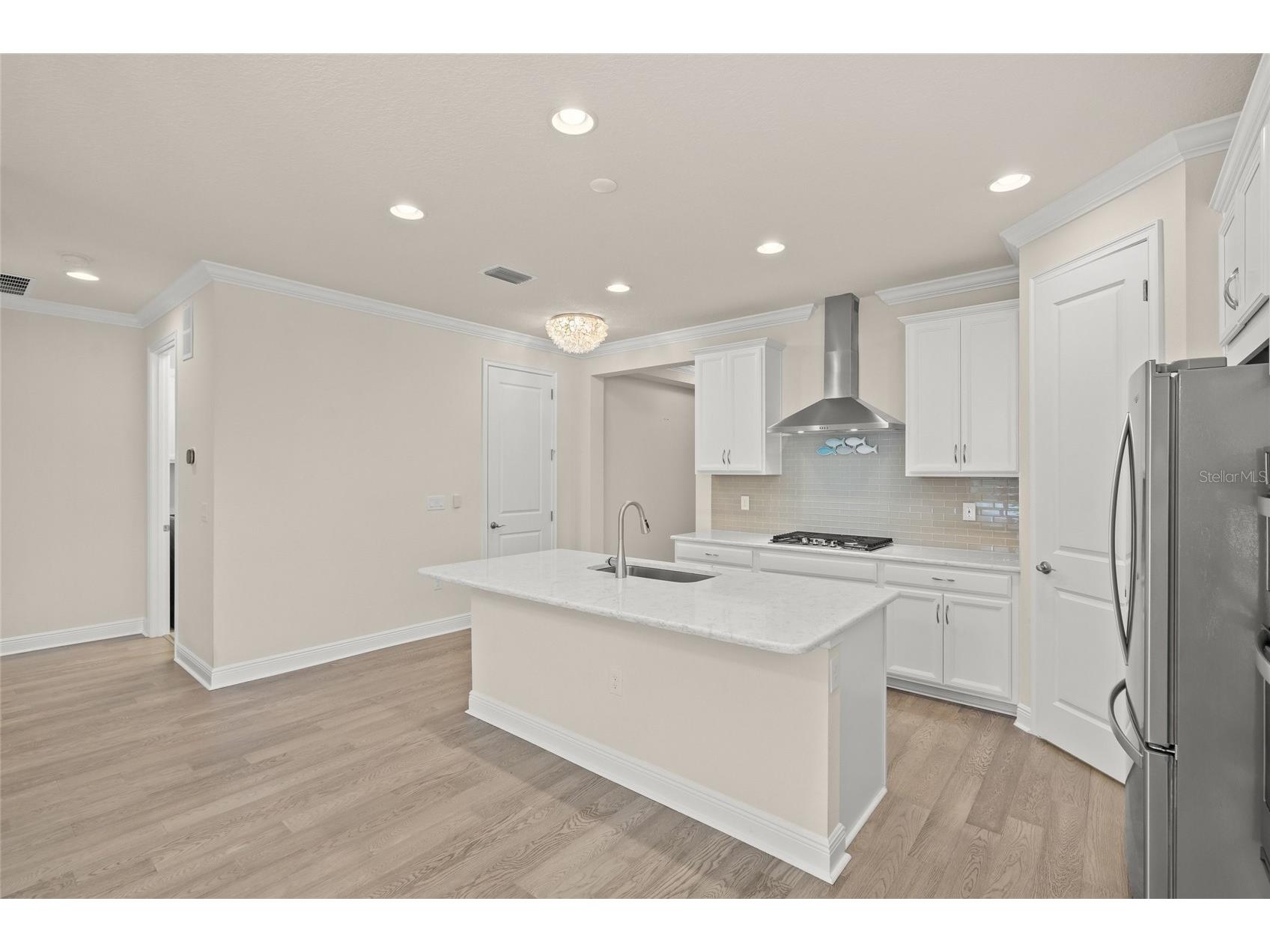 5690 Long Shore Loop Sarasota FL 34238 A4700725 image3