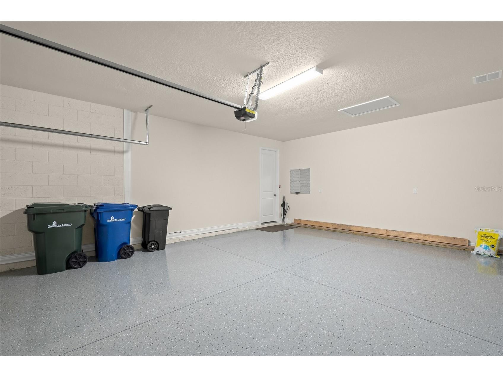 5690 Long Shore Loop Sarasota FL 34238 A4700725 image32