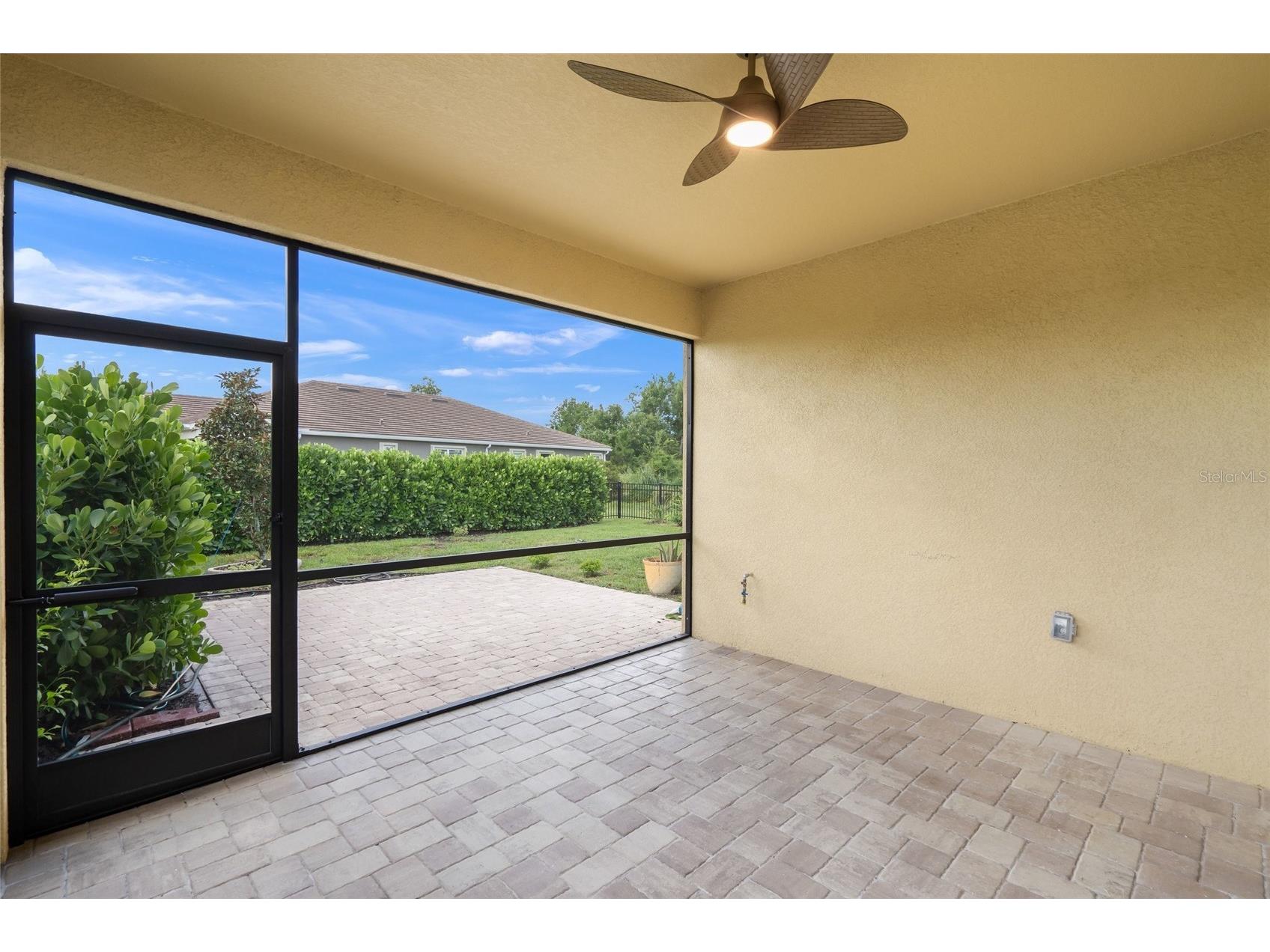 5690 Long Shore Loop Sarasota FL 34238 A4700725 image35