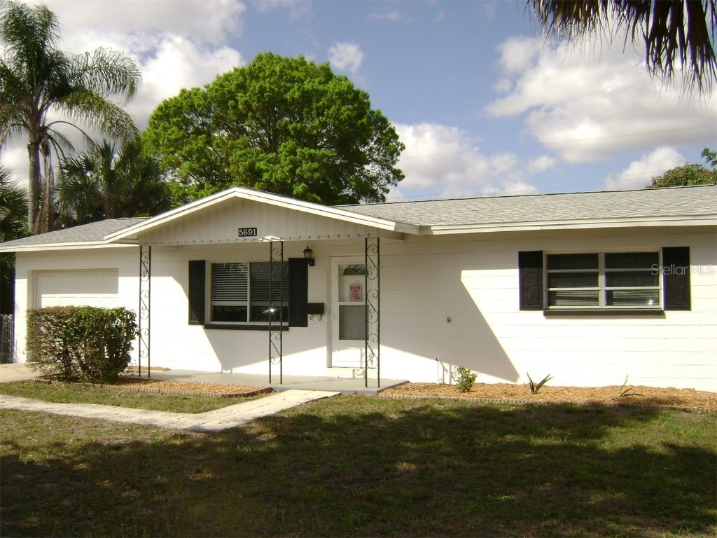 5691 30th Avenue N Saint Petersburg FL 33710 U8233284 image1