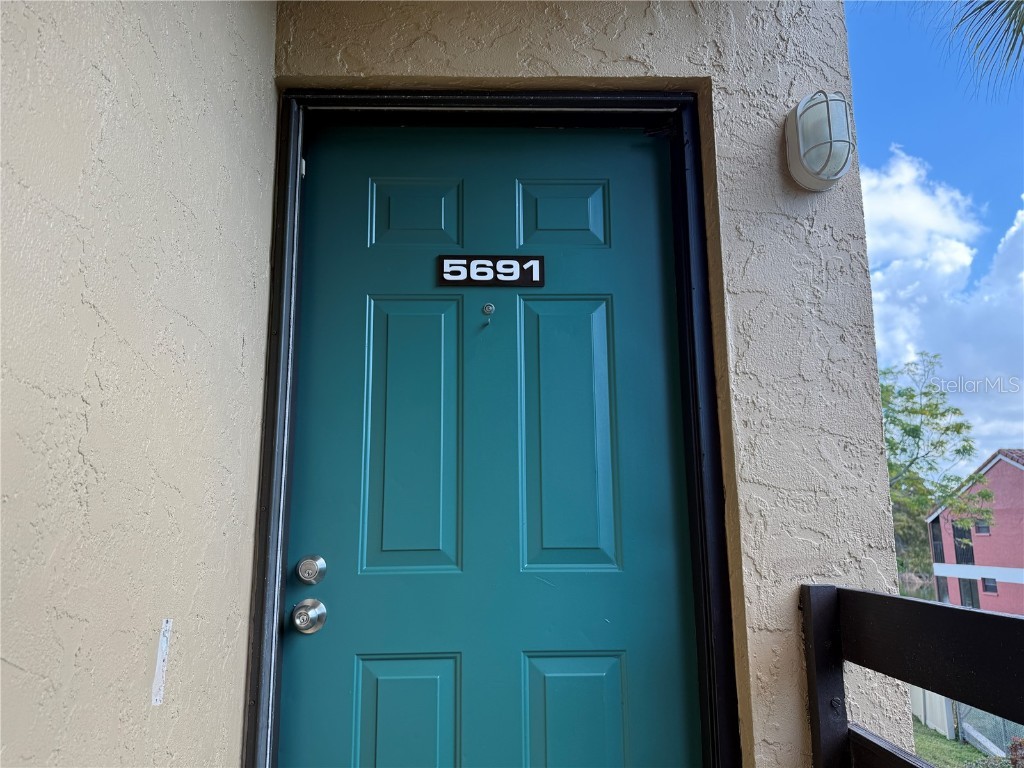 5691 Ashton Lake Drive #14 Sarasota FL 34231 A4675942 image2