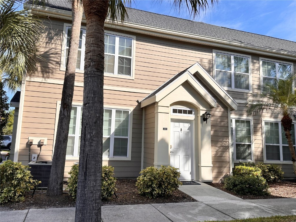 5691 Bidwell Parkway #202 Sarasota FL 34233 A4587302 image1