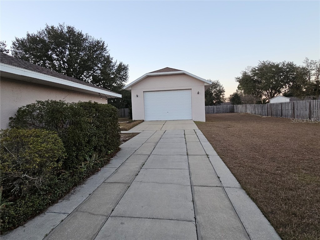 5692 NE 62nd Court Road Silver Springs FL 34488 OM716122 image5