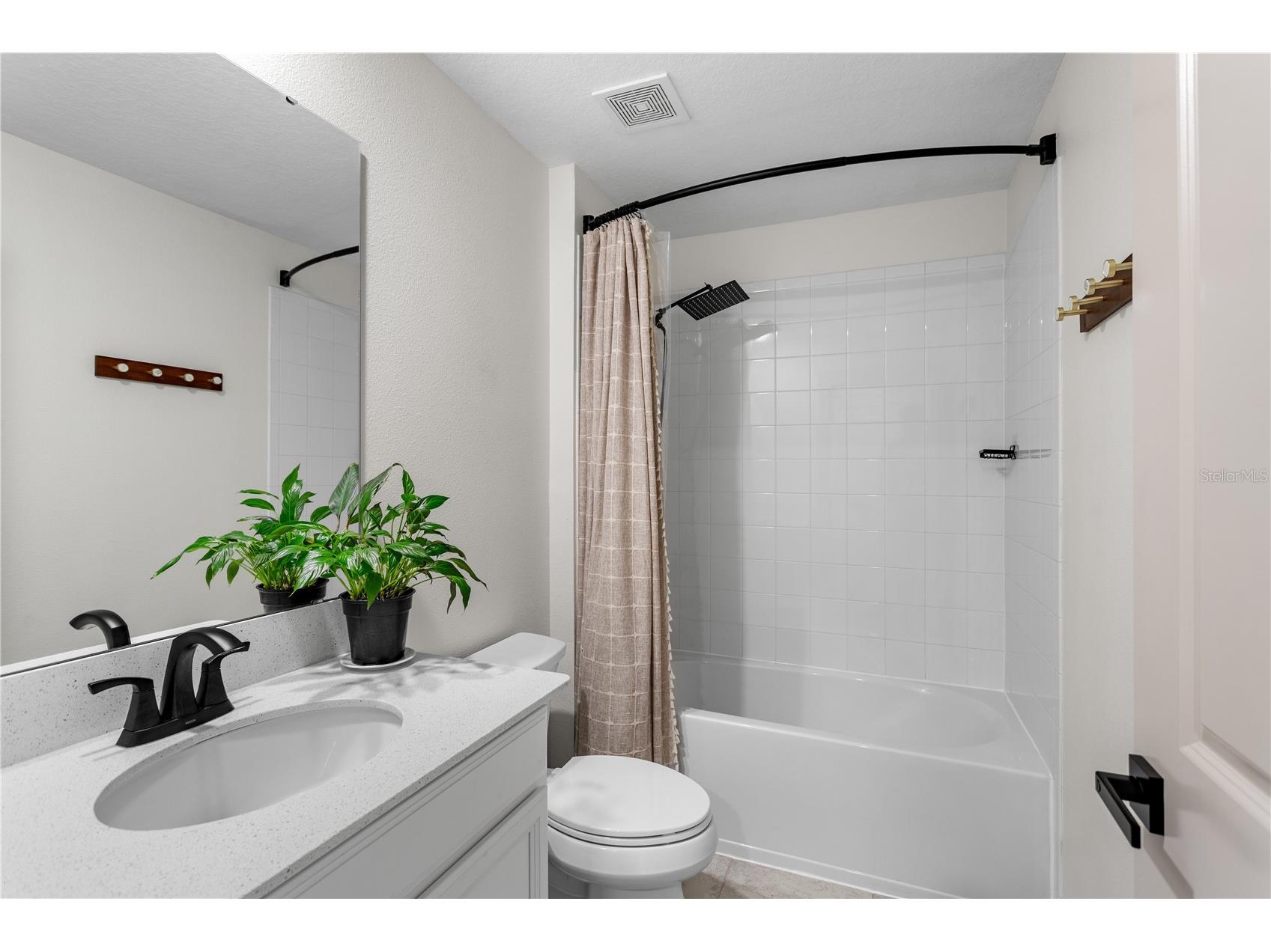 5693 Alenlon Way Mount Dora FL 32757 O6397971 image17