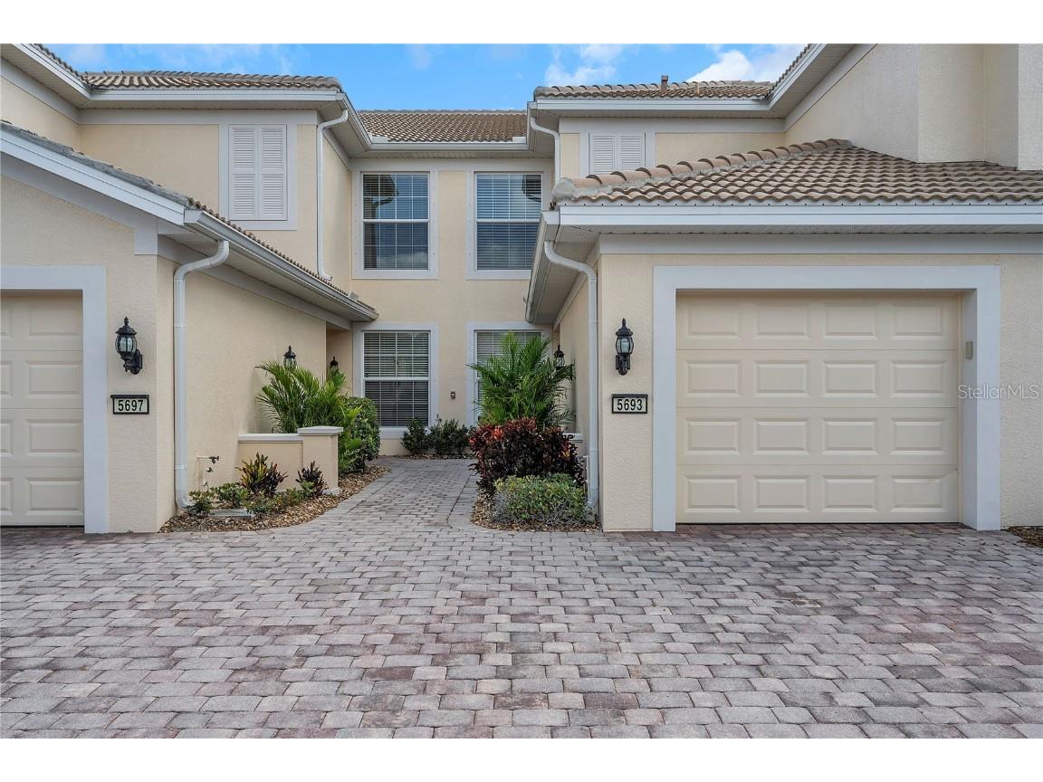 5693 Fossano Drive #604 Sarasota FL 34238 A4526185 image1
