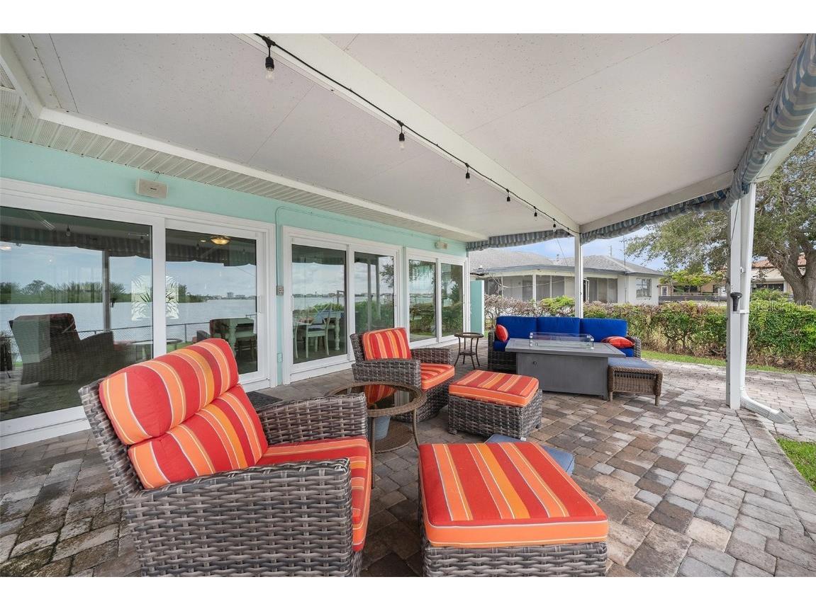 5694 Oakhurst Drive Seminole FL 33772 TB8449649 image27