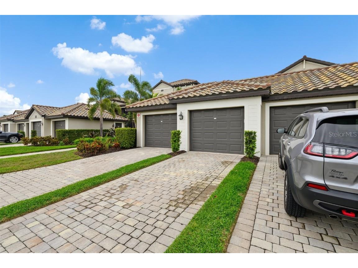 5694 Palmer Circle #204 Lakewood Ranch FL 34211 A4670080 image33