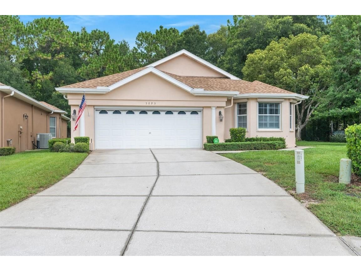 5695 Legend Hills Lane Spring Hill FL 34609 W7856346 image1