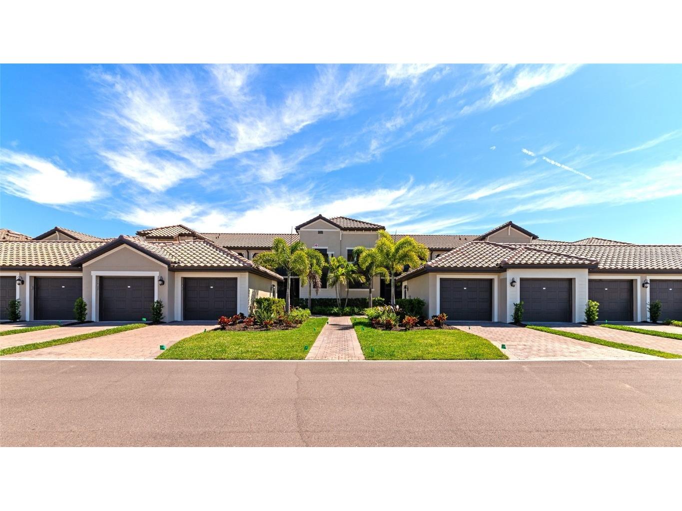 5695 Palmer Circle #104 Bradenton FL 34211 A4604358 image1