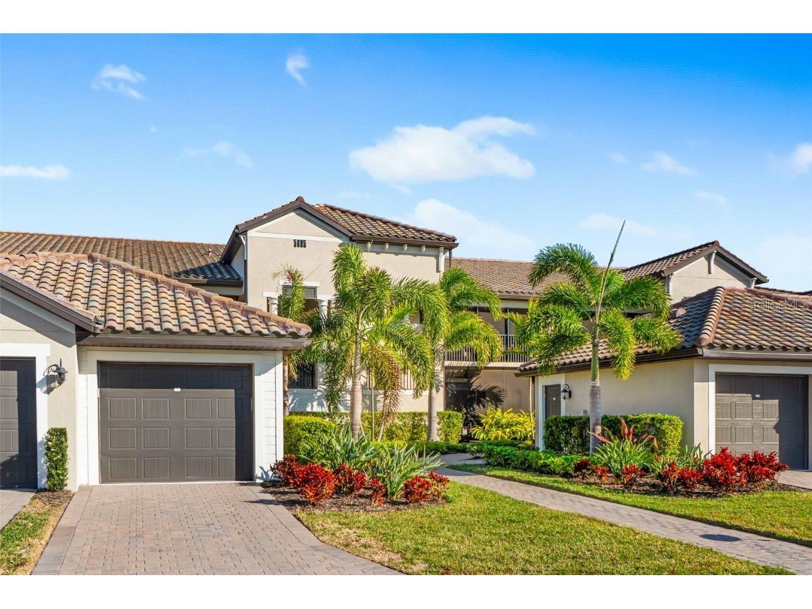 5695 Palmer Circle #202 Bradenton FL 34211 TB8344542 image1