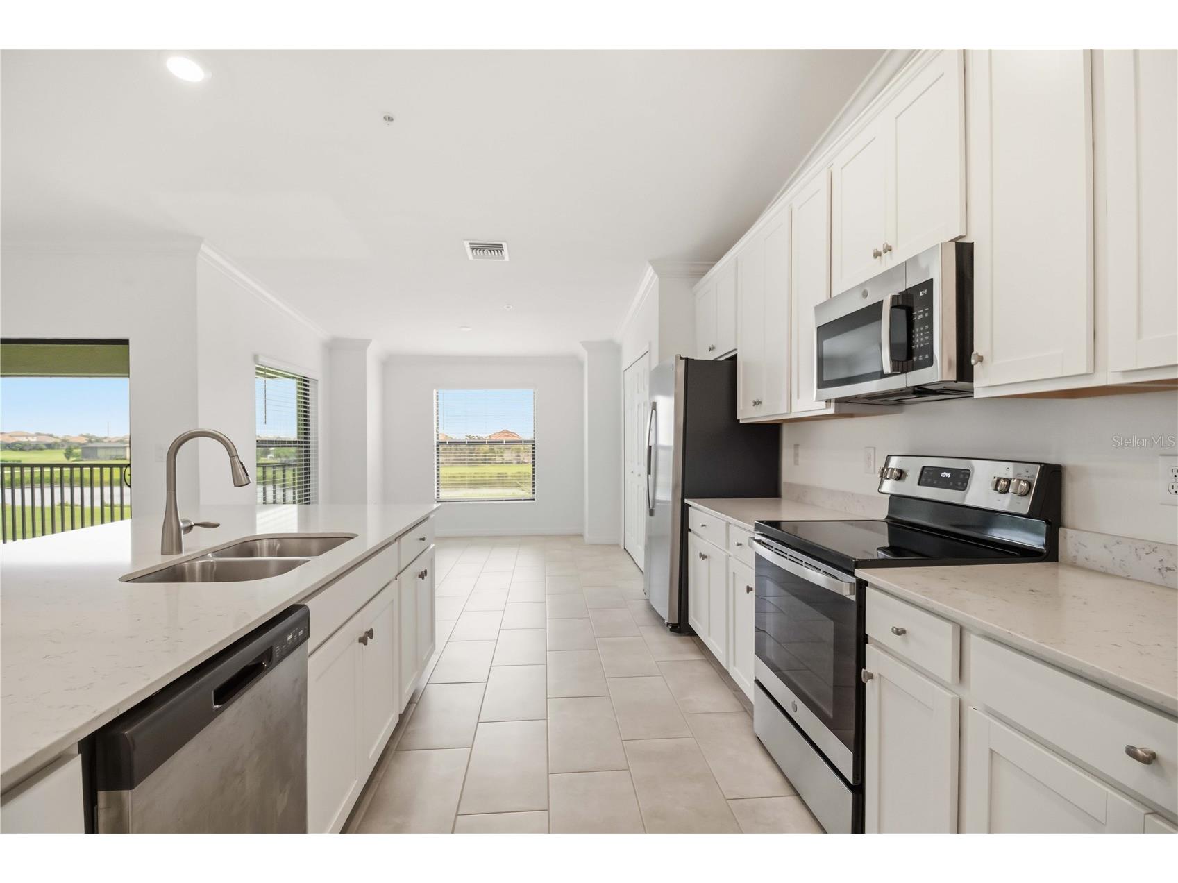 5695 Palmer Circle #203 Bradenton FL 34211 A4696270 image10