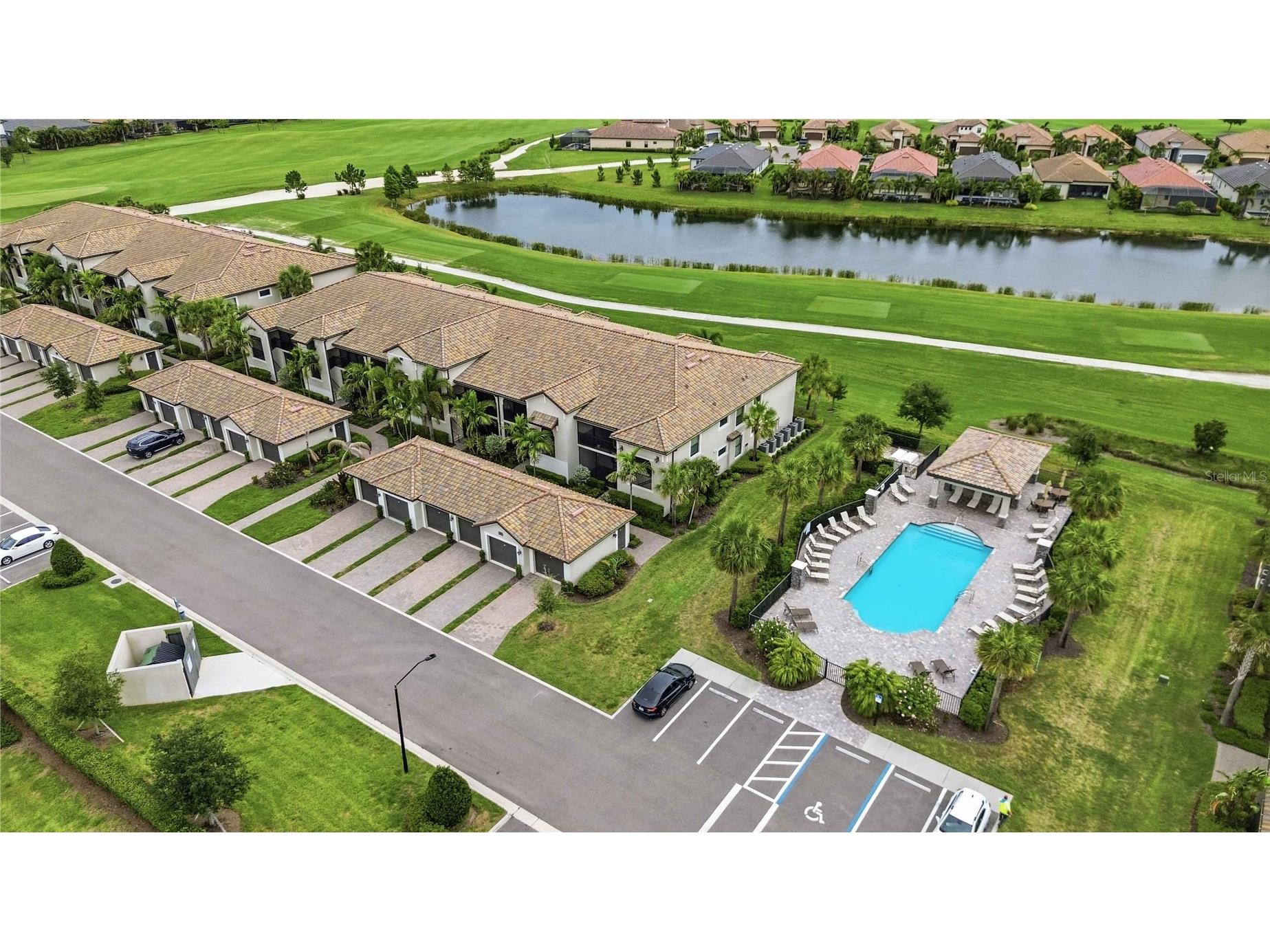 5695 Palmer Circle #203 Bradenton FL 34211 A4696270 image2