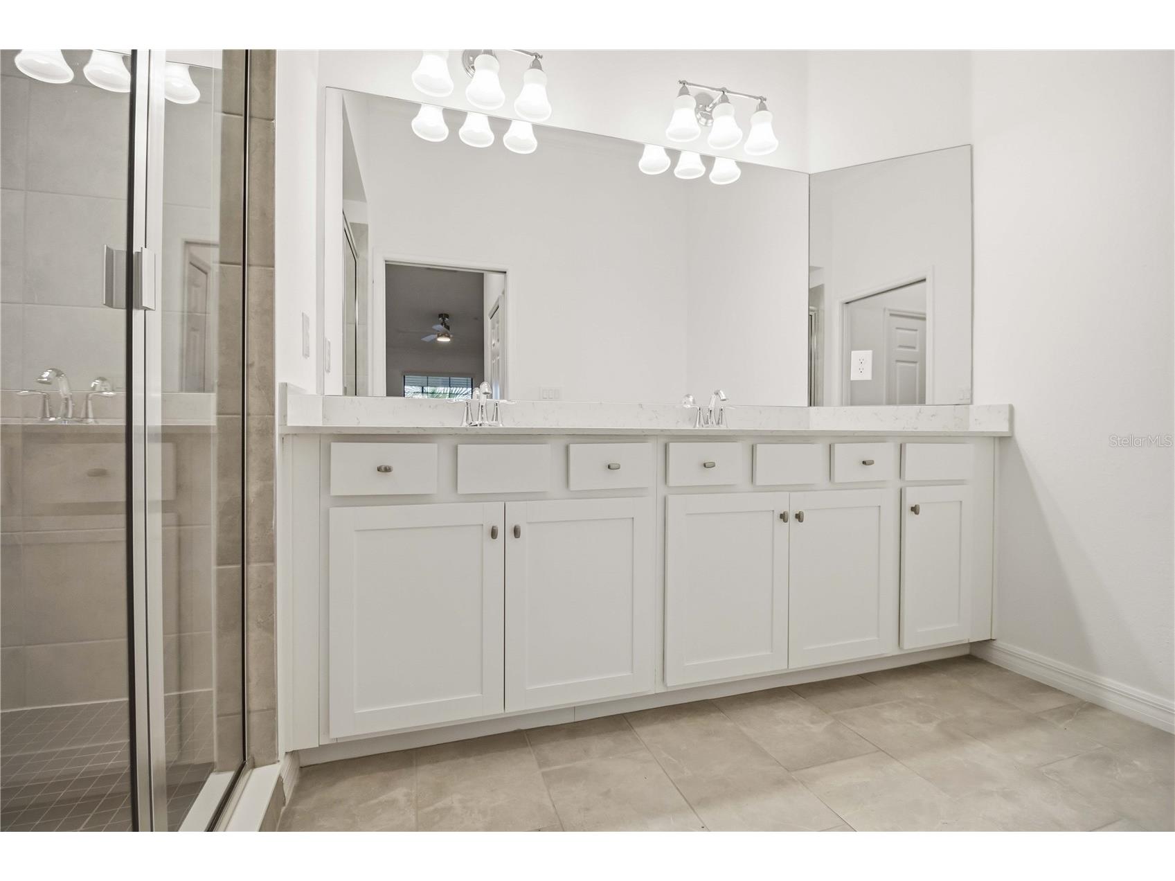5695 Palmer Circle #203 Bradenton FL 34211 A4696270 image26
