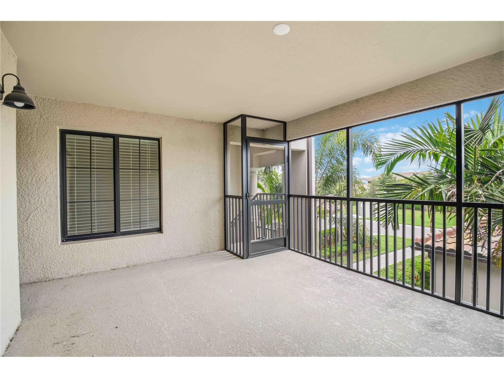5695 Palmer Circle #203 Bradenton FL 34211 A4696270 image3