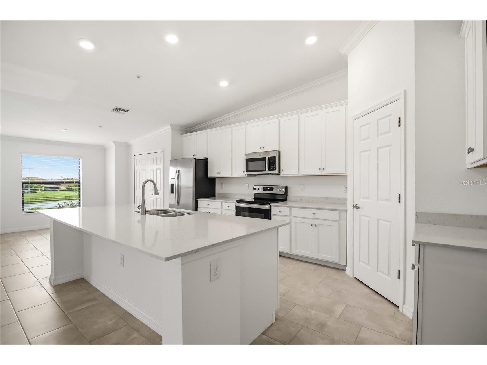 5695 Palmer Circle #203 Bradenton FL 34211 A4696270 image9