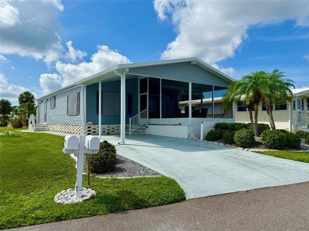 5696 Holiday Park Boulevard North Port FL 34287 D6143037 image1