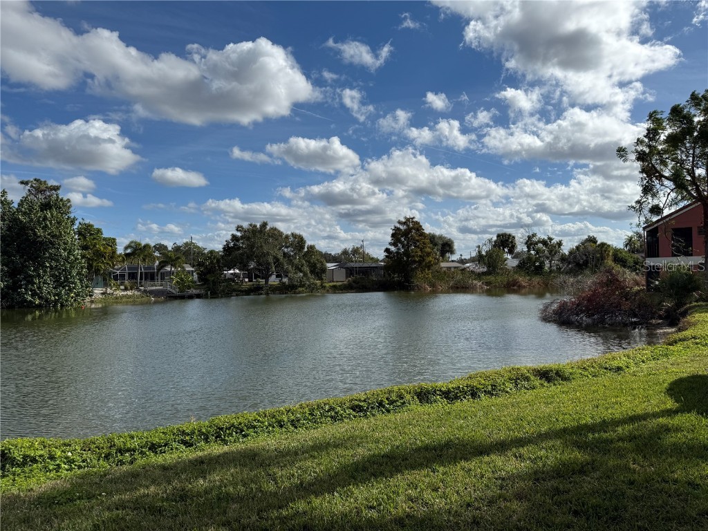 5697 Ashton Lake Drive #6 Sarasota FL 34231 - SUNNYSIDE LAKE A4675578 image28