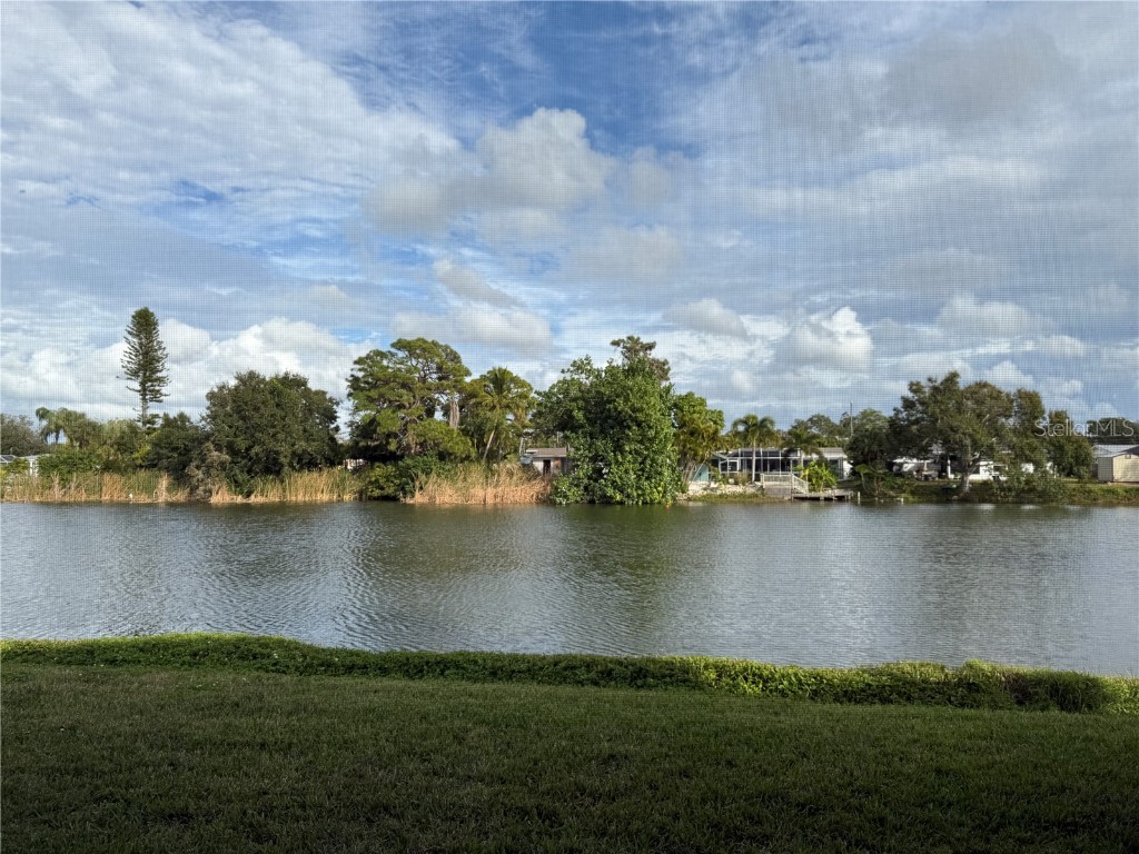 5697 Ashton Lake Drive #6 Sarasota FL 34231 - SUNNYSIDE LAKE A4675578 image50