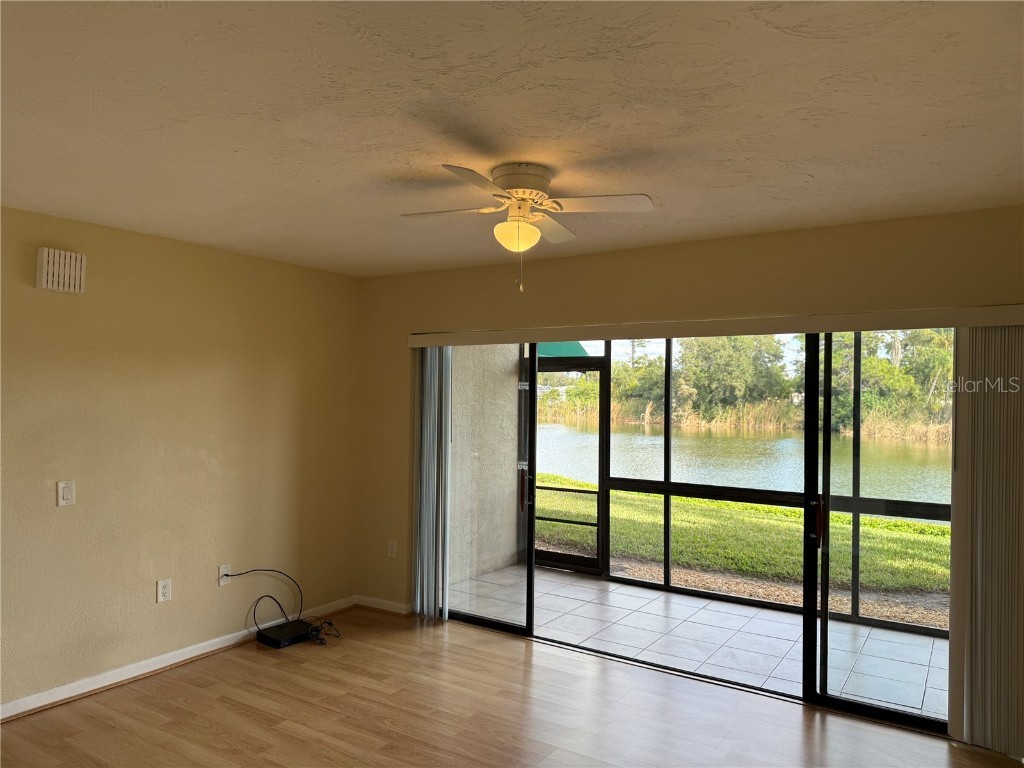 5697 Ashton Lake Drive #6 Sarasota FL 34231 - SUNNYSIDE LAKE A4675578 image7