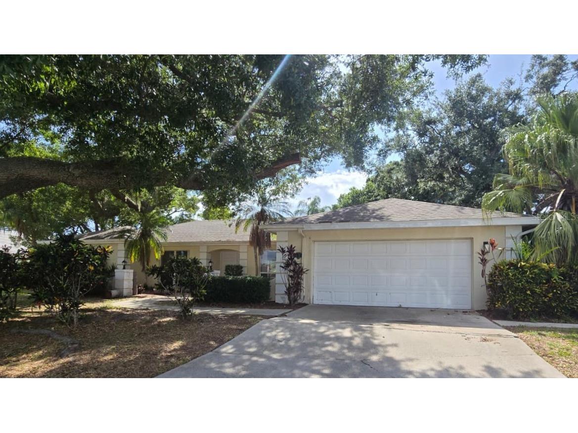 5697 Country Lakes Drive Sarasota FL 34243 TB8521913 image1