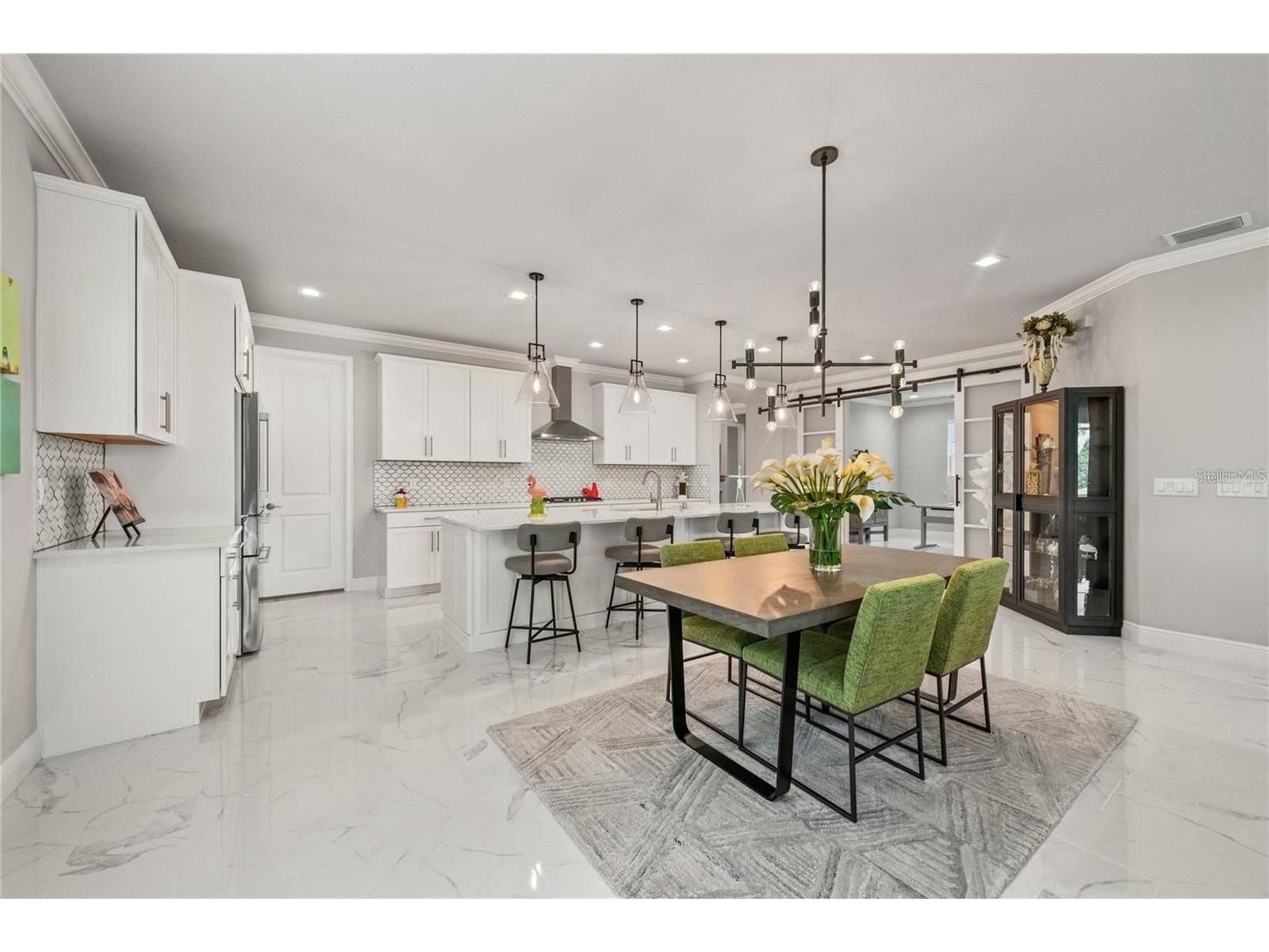 5697 Long Shore Loop Sarasota FL 34238 A4695601 image12