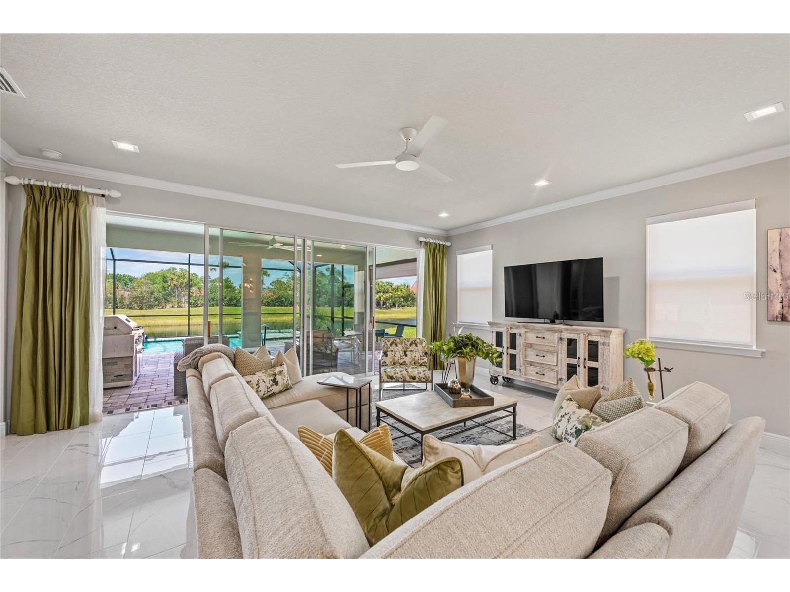 5697 Long Shore Loop Sarasota FL 34238 A4695601 image14