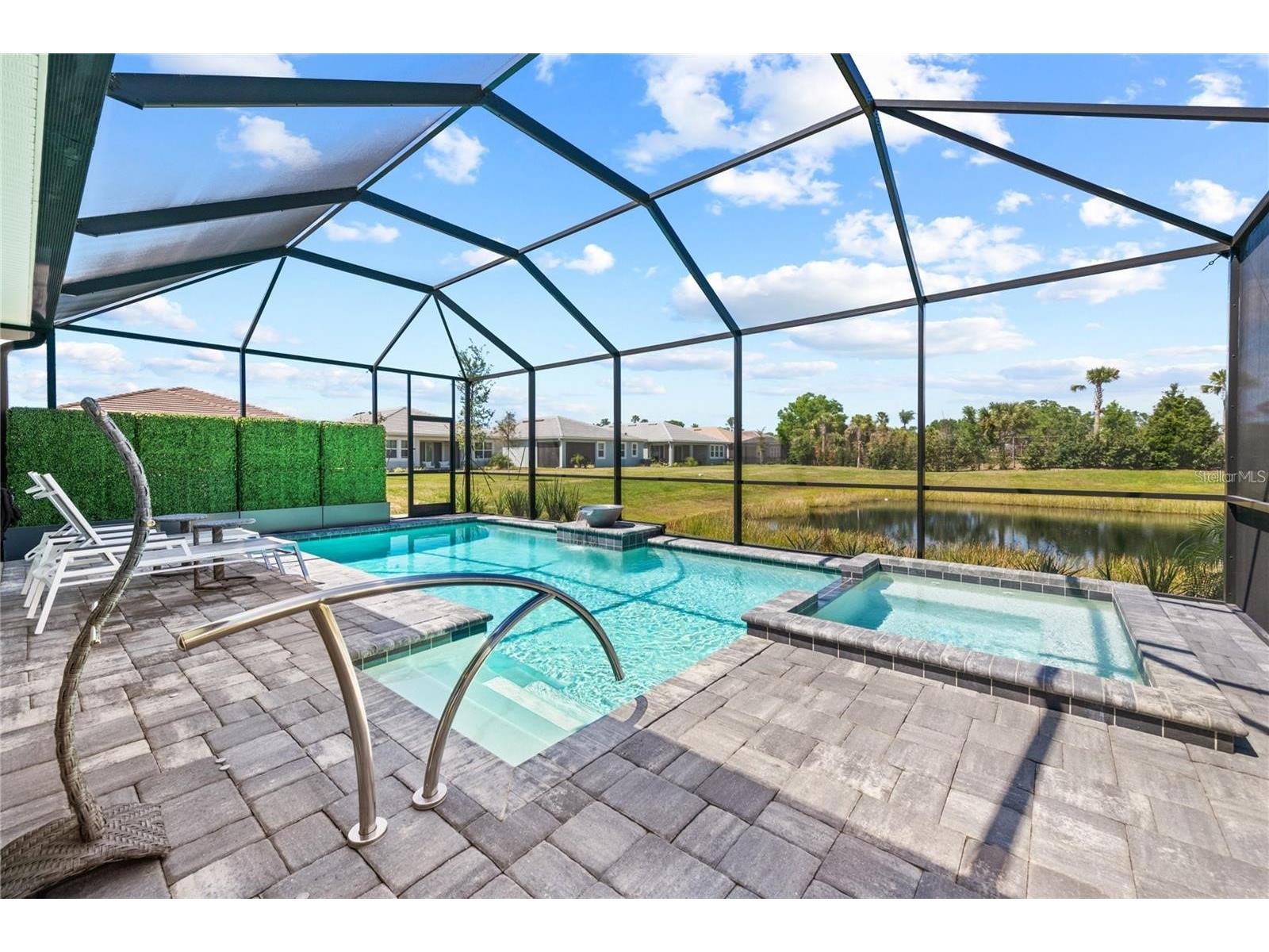 5697 Long Shore Loop Sarasota FL 34238 A4695601 image16