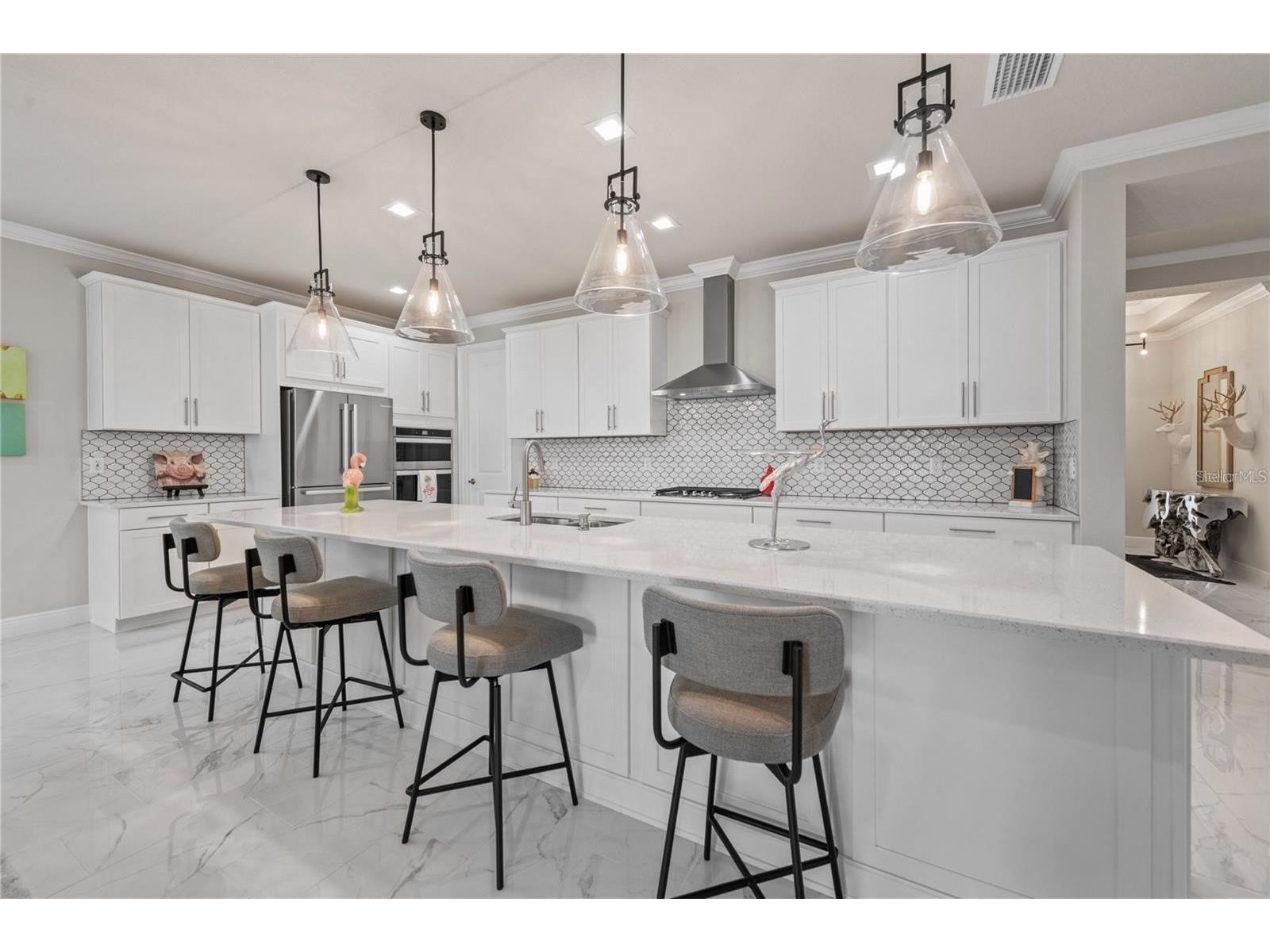 5697 Long Shore Loop Sarasota FL 34238 A4695601 image7