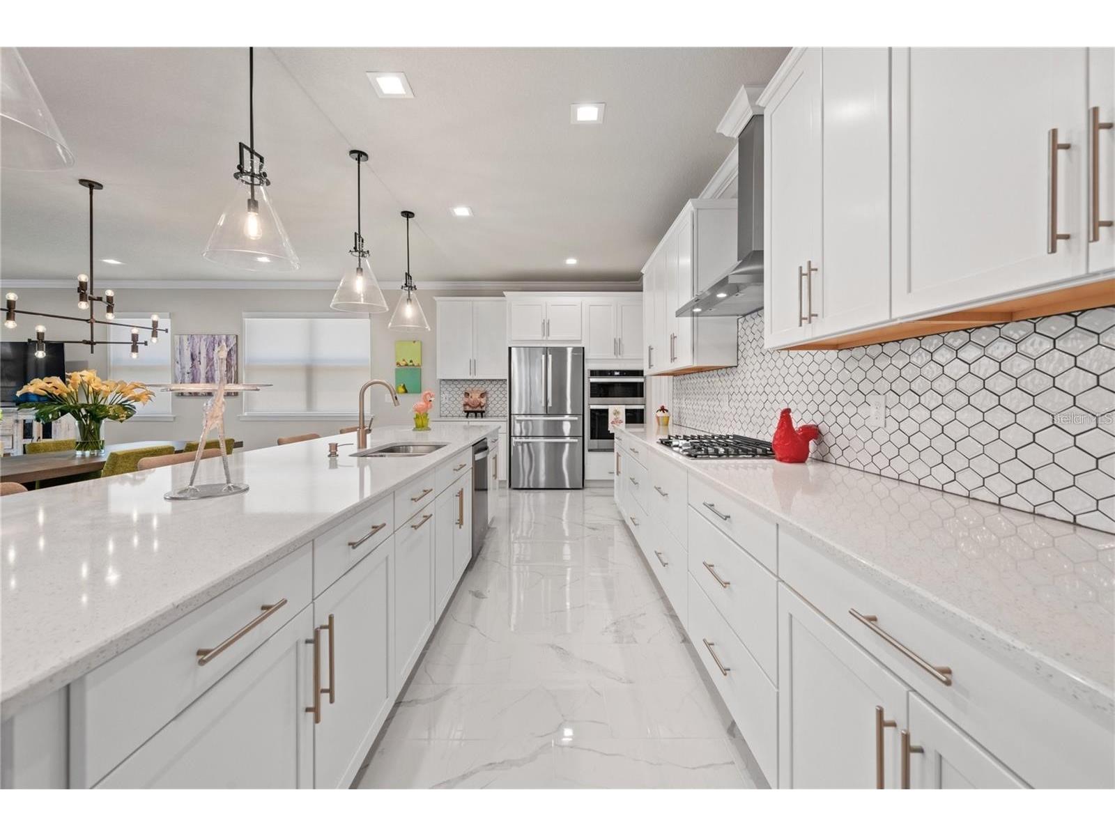 5697 Long Shore Loop Sarasota FL 34238 A4695601 image8