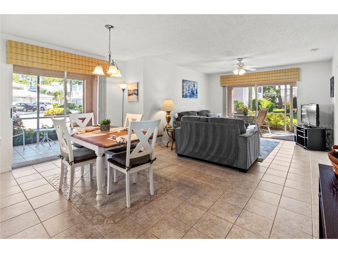 5697 Sheffield Greene Circle #51 Sarasota FL 34235 A4655037 image4