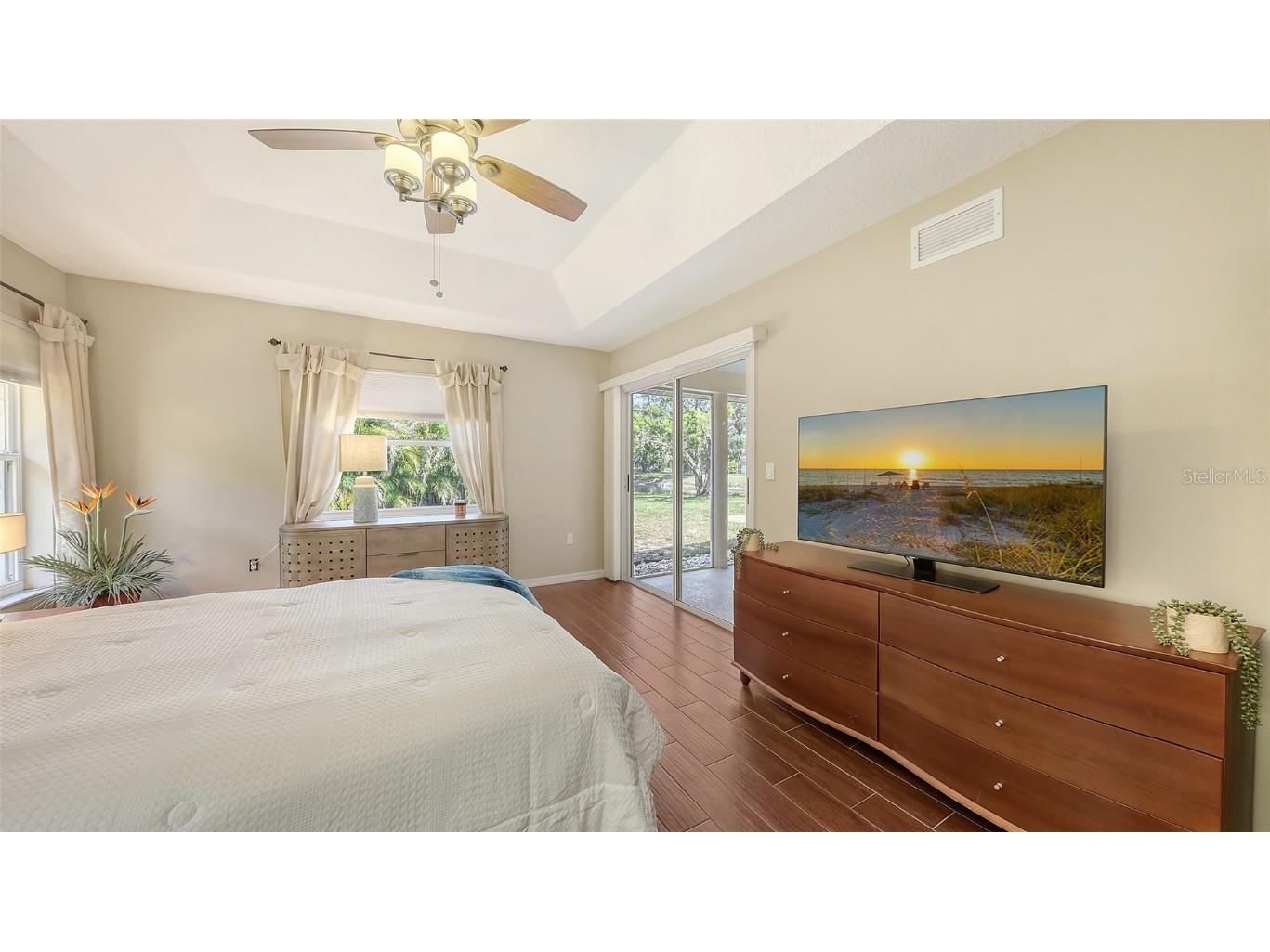 5698 Country Walk Lane Sarasota FL 34233 A4654065 image32