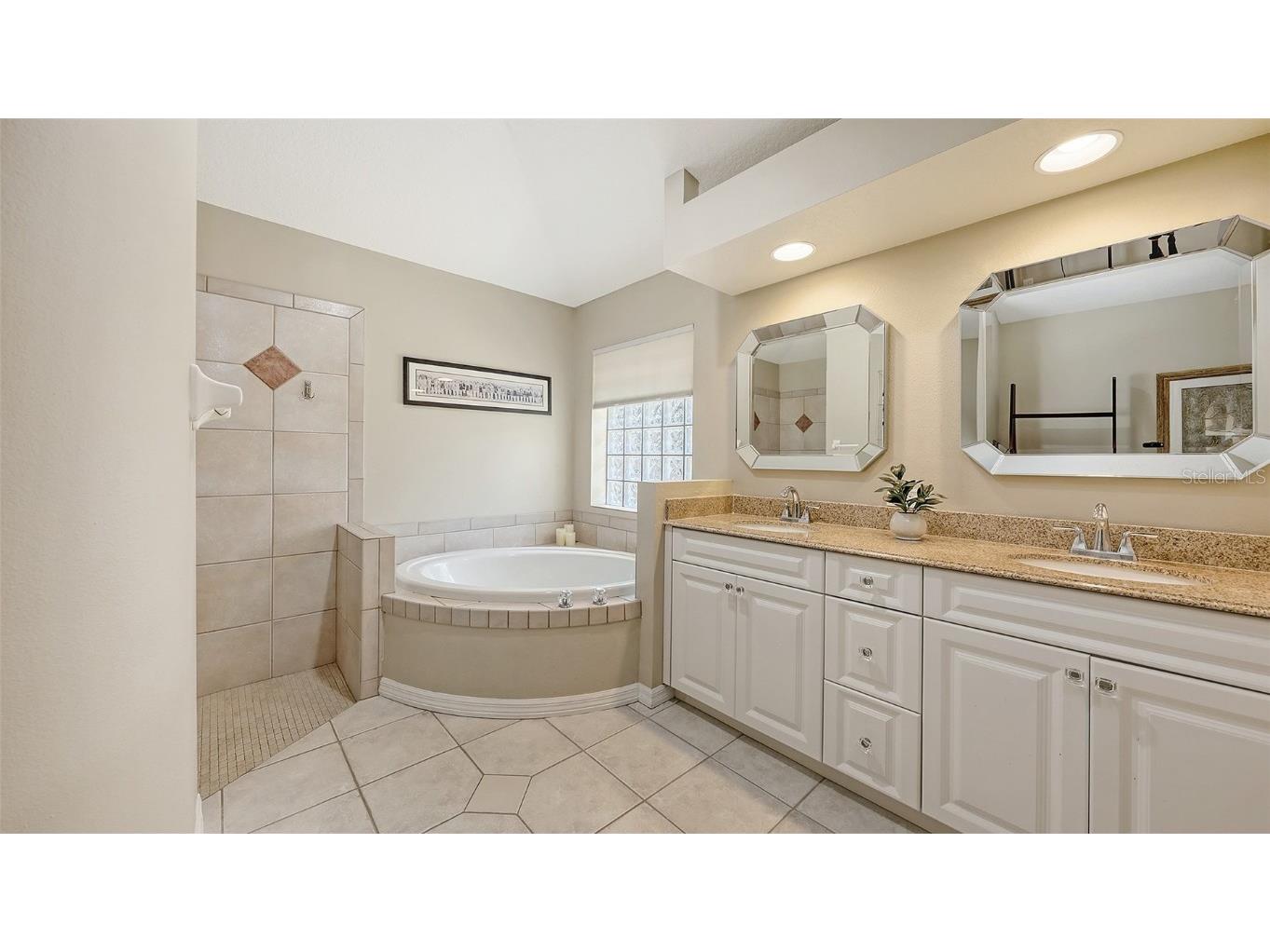 5698 Country Walk Lane Sarasota FL 34233 A4654065 image34