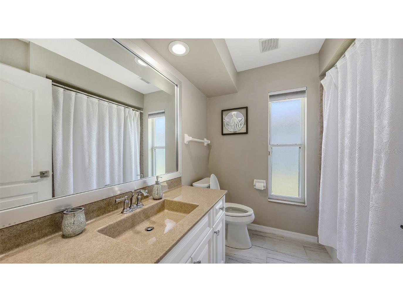 5698 Country Walk Lane Sarasota FL 34233 A4654065 image44