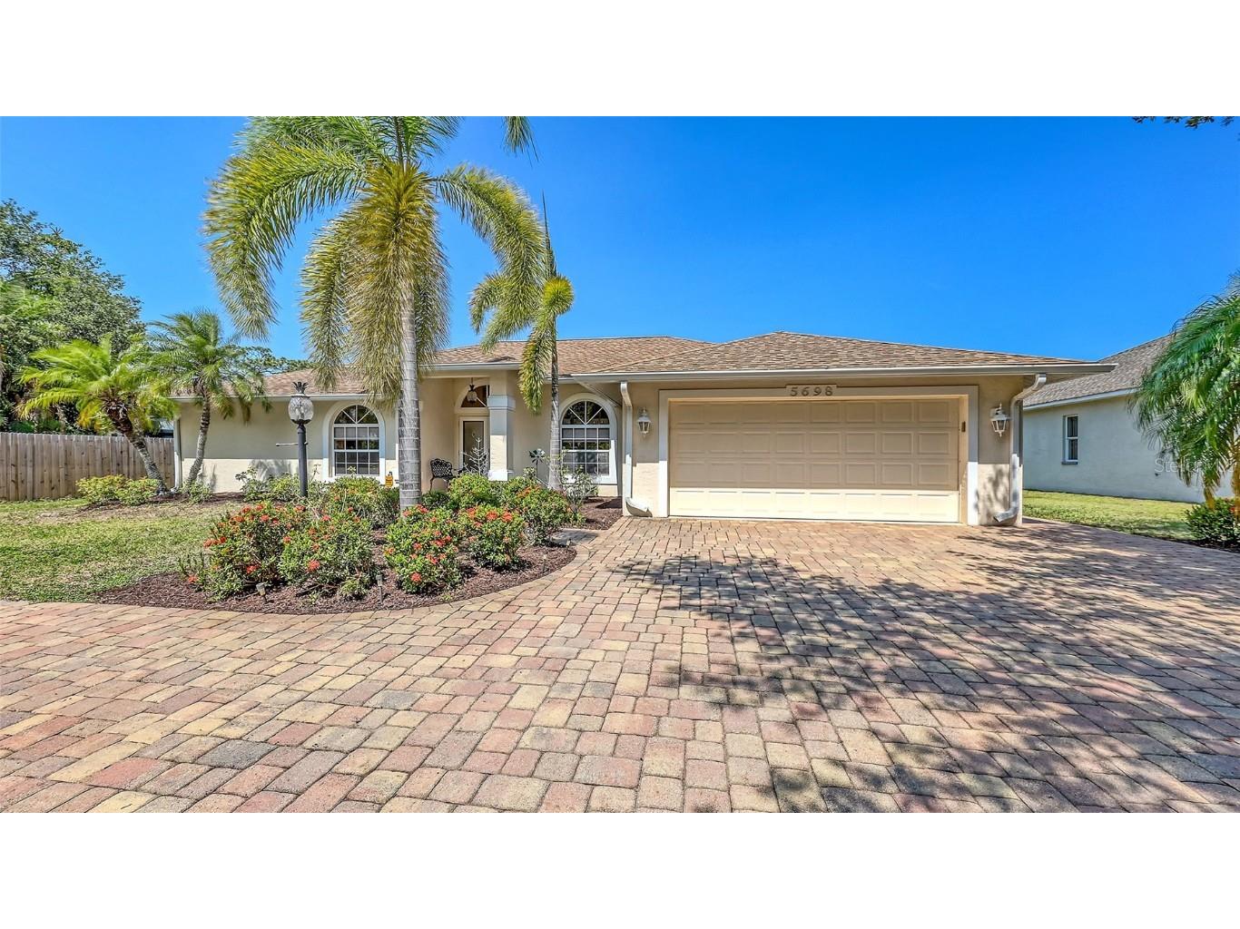 5698 Country Walk Lane Sarasota FL 34233 A4654065 image50