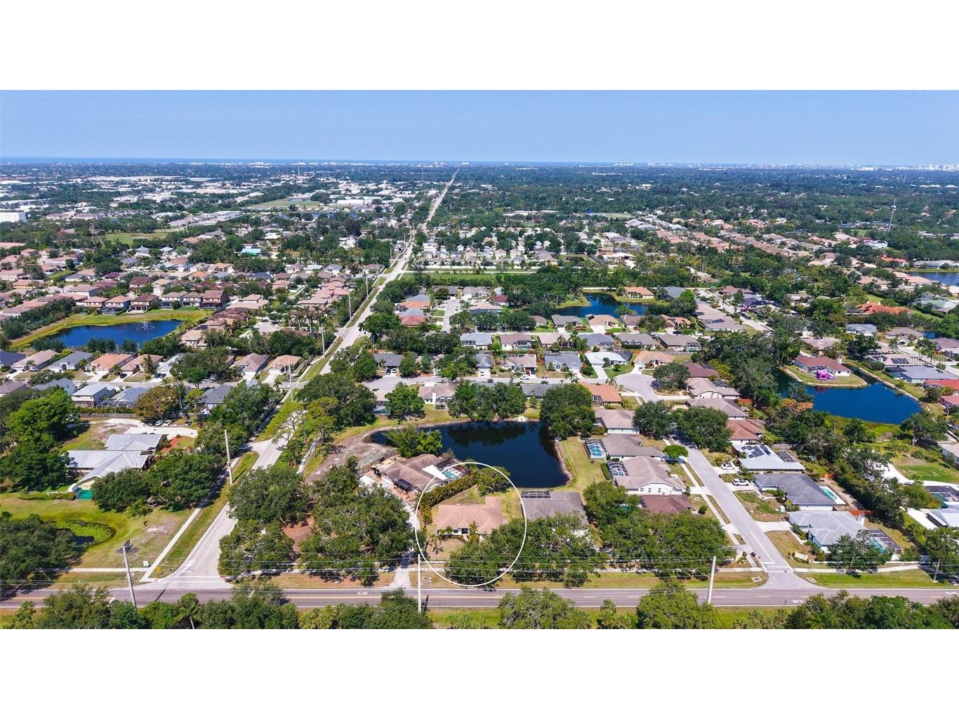 5698 Country Walk Lane Sarasota FL 34233 A4654065 image57