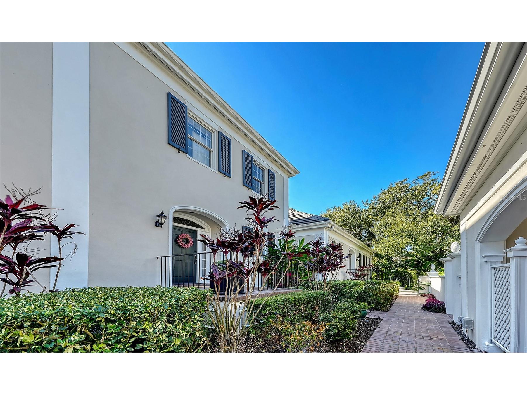 57 Bishops Court Road #121 Osprey FL 34229 A4680582 image1