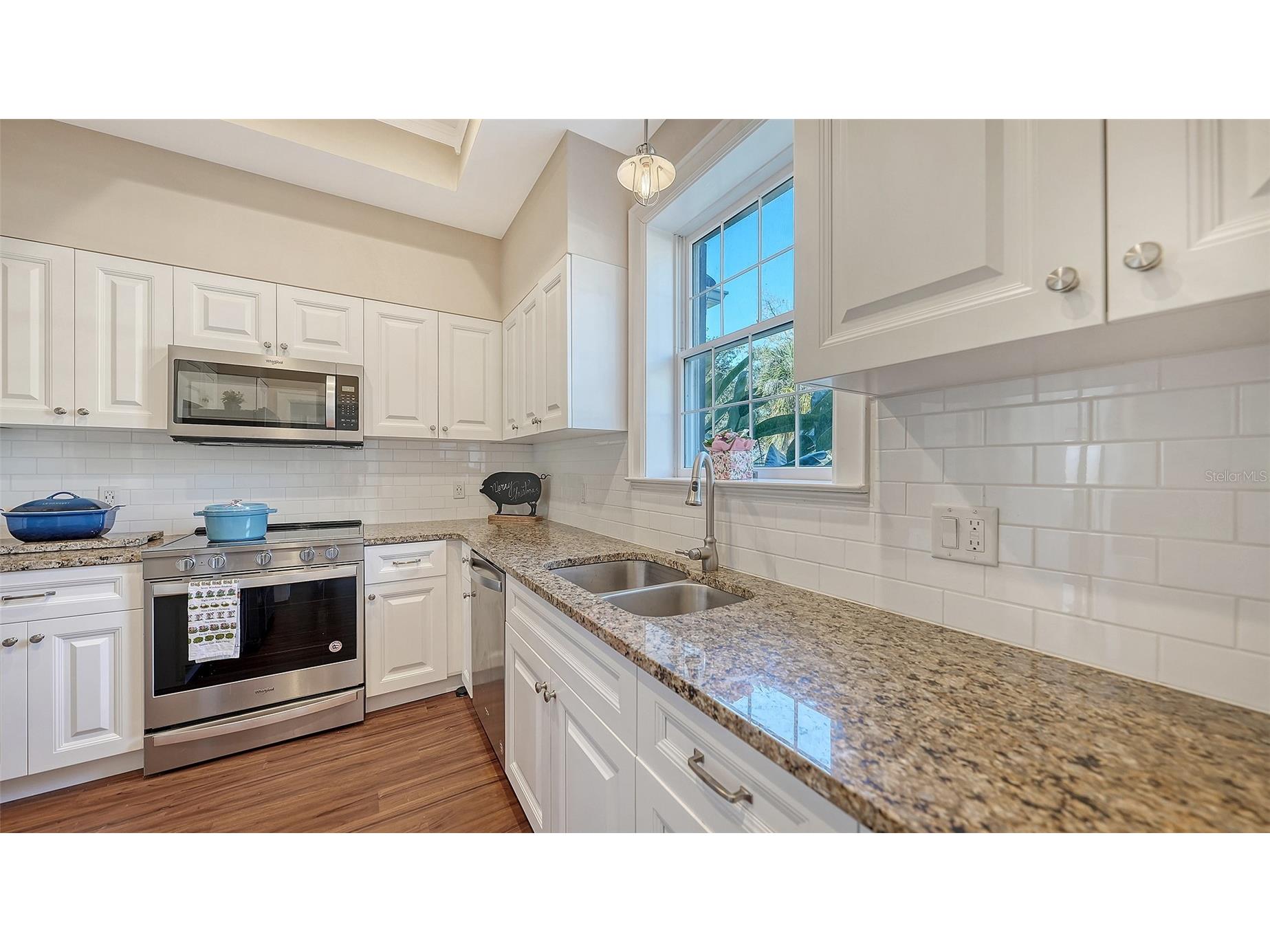 57 Bishops Court Road #121 Osprey FL 34229 A4680582 image26